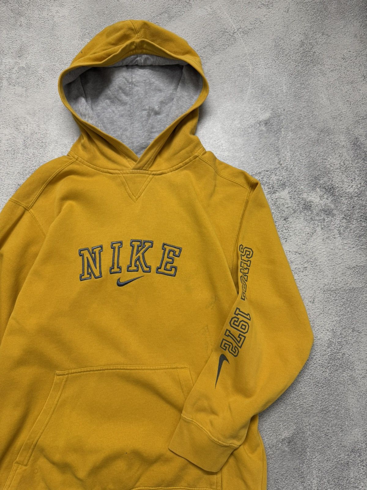 Nike Vintage Y2K Nike Big Swoosh Hoodie 00’s Size US XS / EU 42 / 0 - 2 Thumbnail