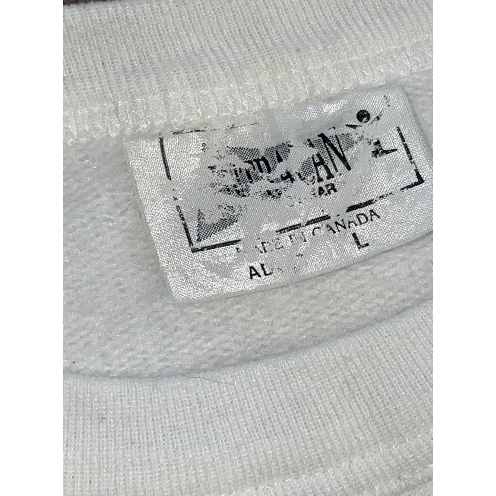 Vintage VINTAGE Canada Cathy Pacific Crewneck White Large Sweatshirt Men Crewneck Pullover Cotton White L Pullover Sweatshirt Size US L / EU 52-54 / 3 - 3 Thumbnail