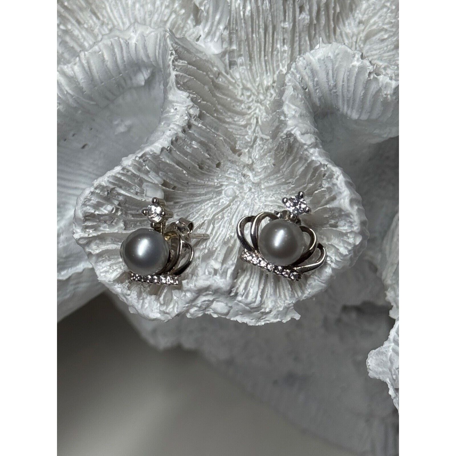 Jewelry 925 STERLING SILVER PEARL CROWN EARRINGS LENGTH 0.5 INCH Size ONE SIZE - 6 Thumbnail