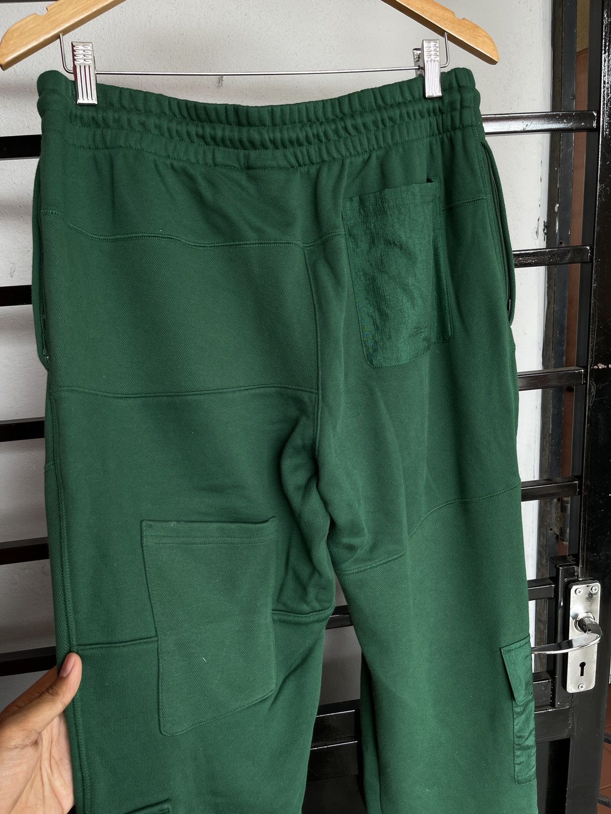 Adidas Adidas Ivy Park Hoodie Cargo Sweatpants Size US M / EU 48-50 / 2 - 10 Thumbnail
