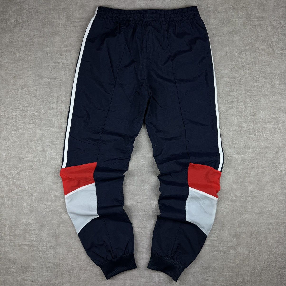 Adidas Adidas Track Pants Size US 31 - 9 Thumbnail