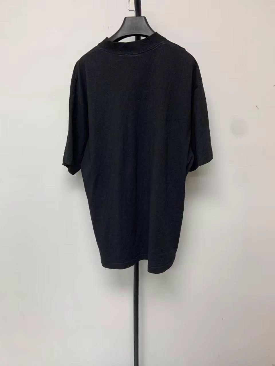 Balenciaga Balenciaga Print Knit Crewneck Unisex Black S Tee Size S / US 4 / IT 40 - 2 Thumbnail