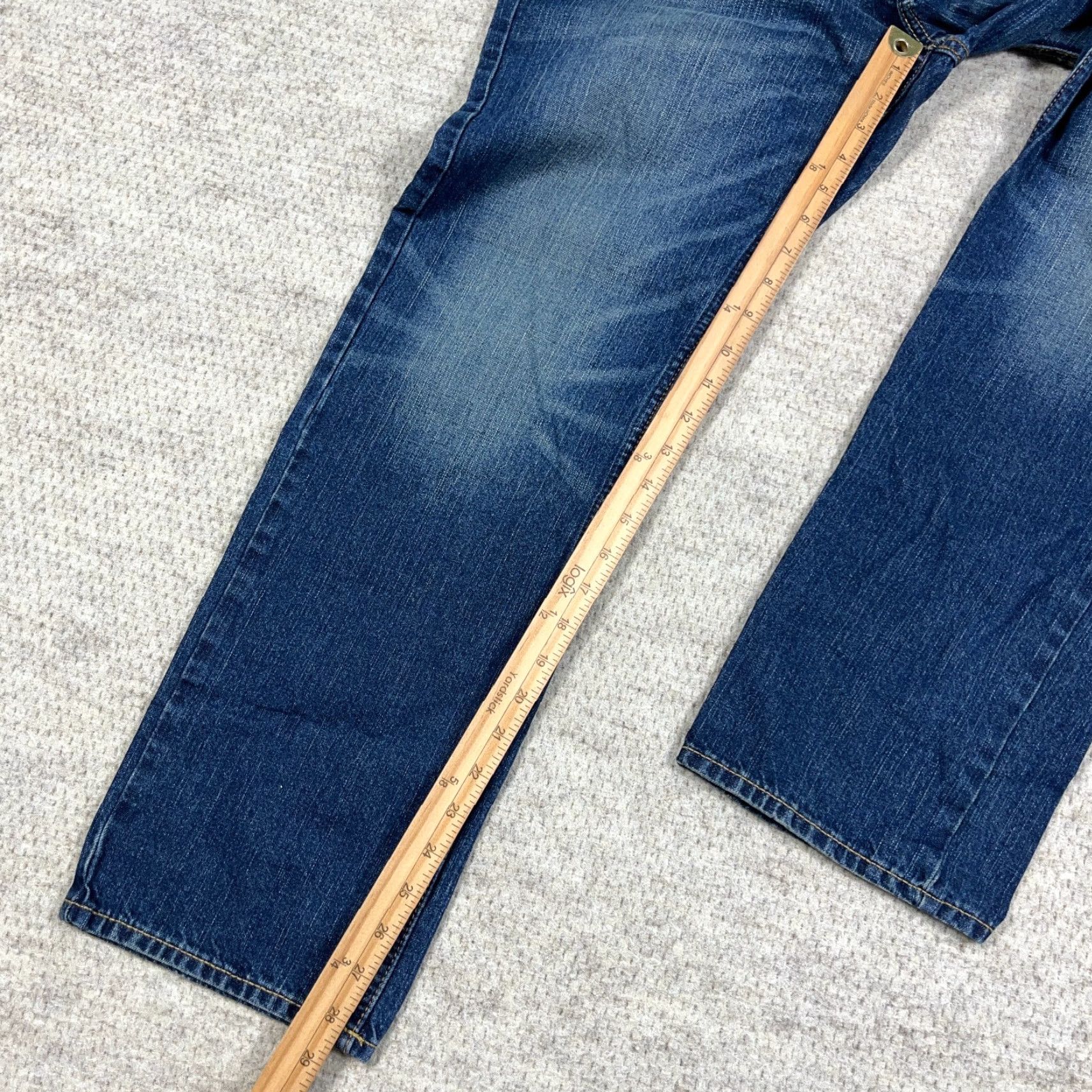 American Eagle Outfitters VINTAGE American Eagle Jeans Men Slim Fit 33x30 Straight Dark Wash Blue 5-Pocket Denim Jeans Mens Size US 33 - 7 Thumbnail