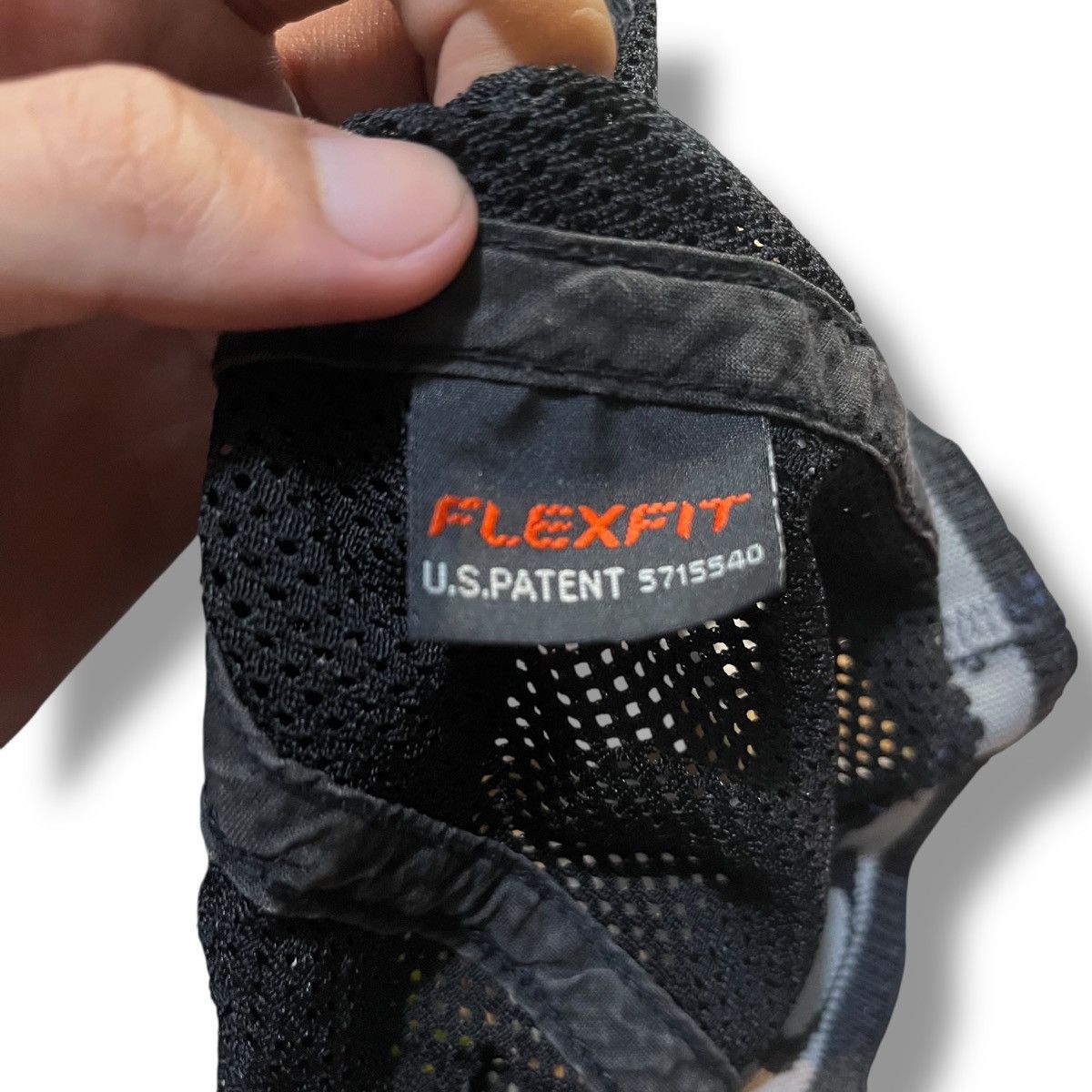 Oakley NEED GONE🔥 Oakley Software Flexfit Cap — Y2K Era Size ONE SIZE - 9 Thumbnail