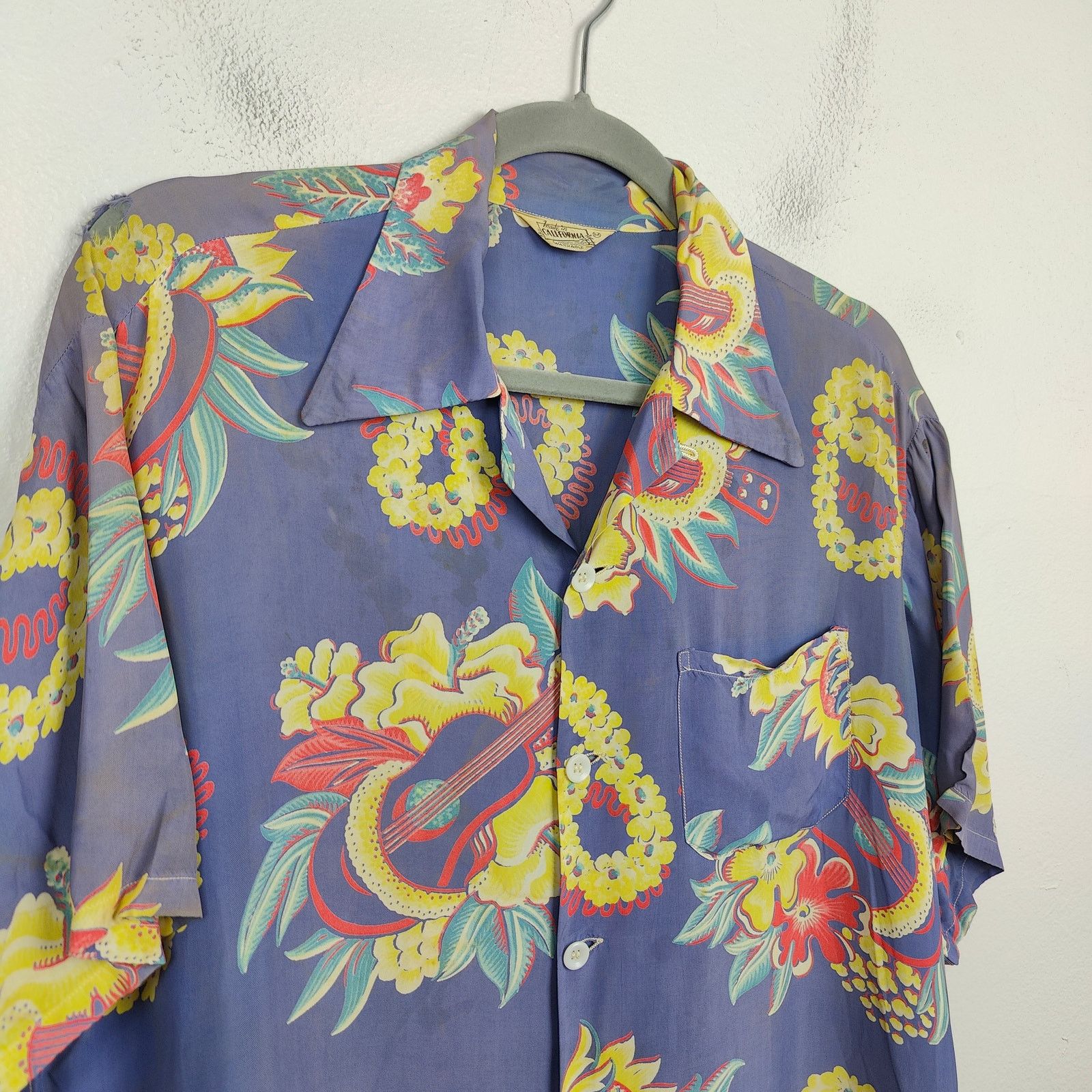 Other Vintage 40s 50s Made in California Rayon Hawaiian Shirt Men Size US M / EU 48-50 / 2 - 3 Thumbnail