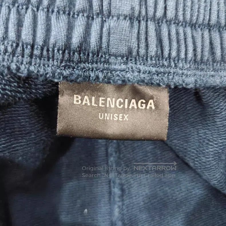 Balenciaga Balenciaga size XS Distressed Patchwork Denim Long Pants Size US 27 - 8 Thumbnail