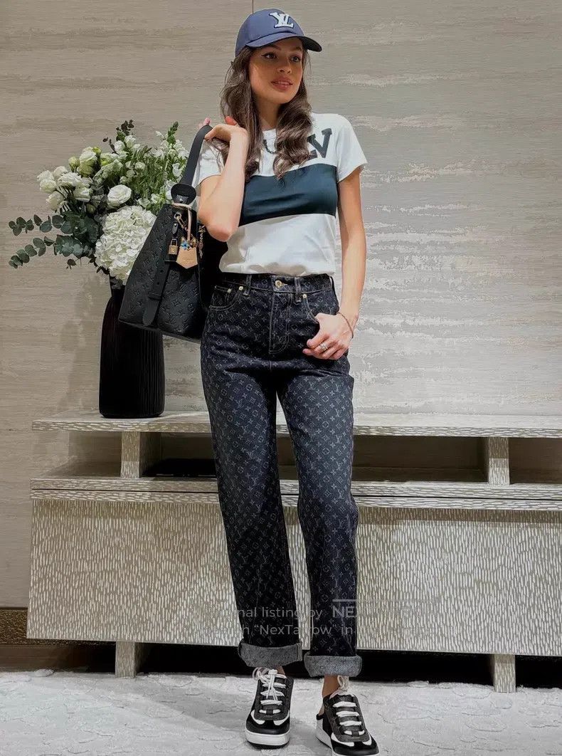 Louis Vuitton Louis Vuitton Full print black jeans Size US 36 / EU 52 - 7 Thumbnail