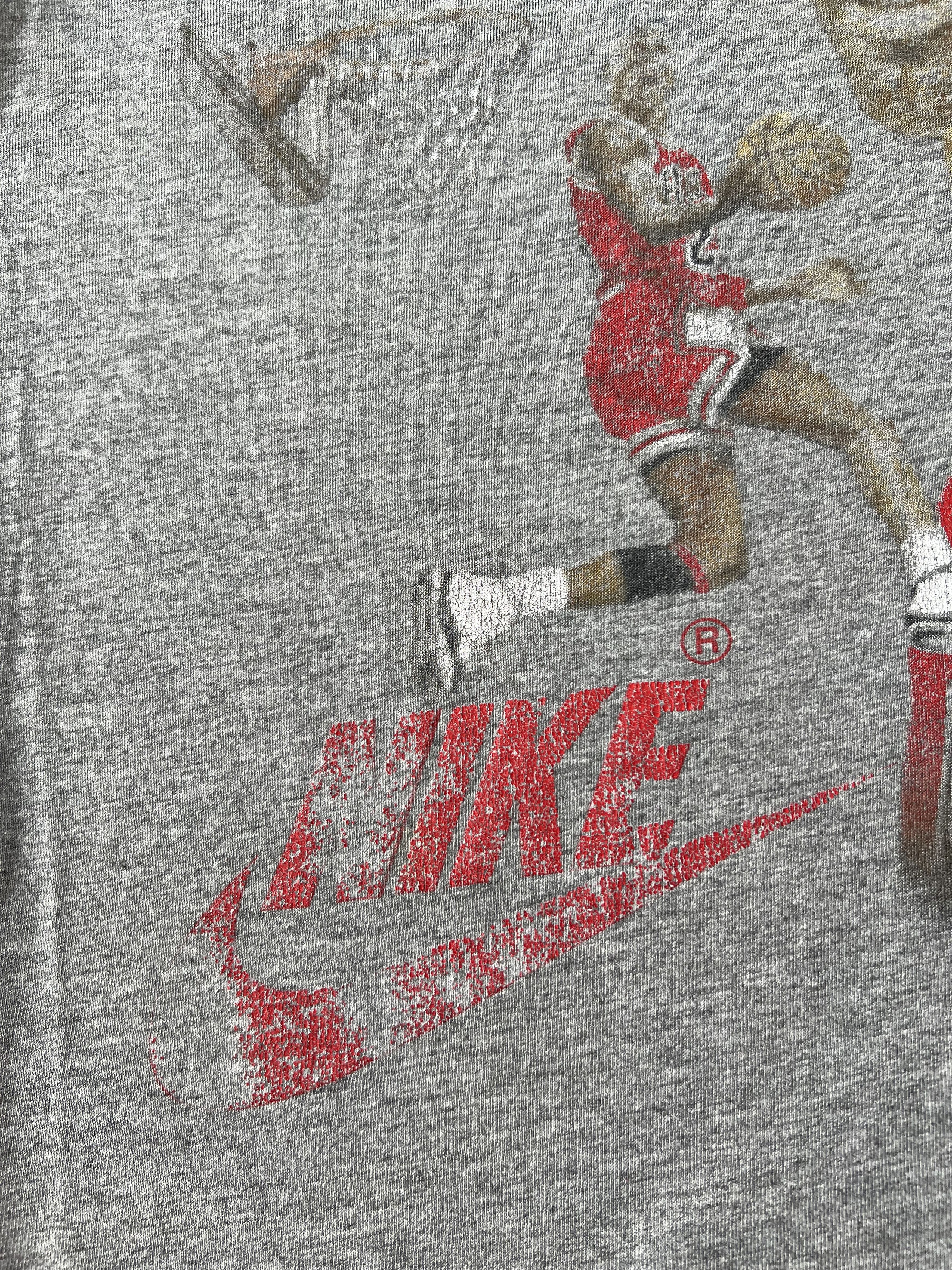 Vintage Vintage 90s Jordan Michael Chicago Bull Nike Boot T-shirt Size US L / EU 52-54 / 3 - 5 Thumbnail