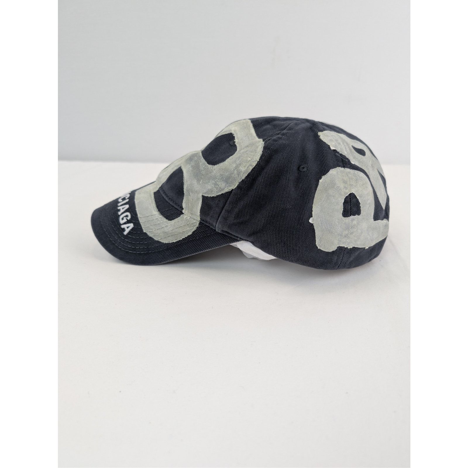 Balenciaga o1rshd1 Size: L / Cotton Drill BB Sprayed Cap / Hat in Grey Size ONE SIZE - 3 Thumbnail
