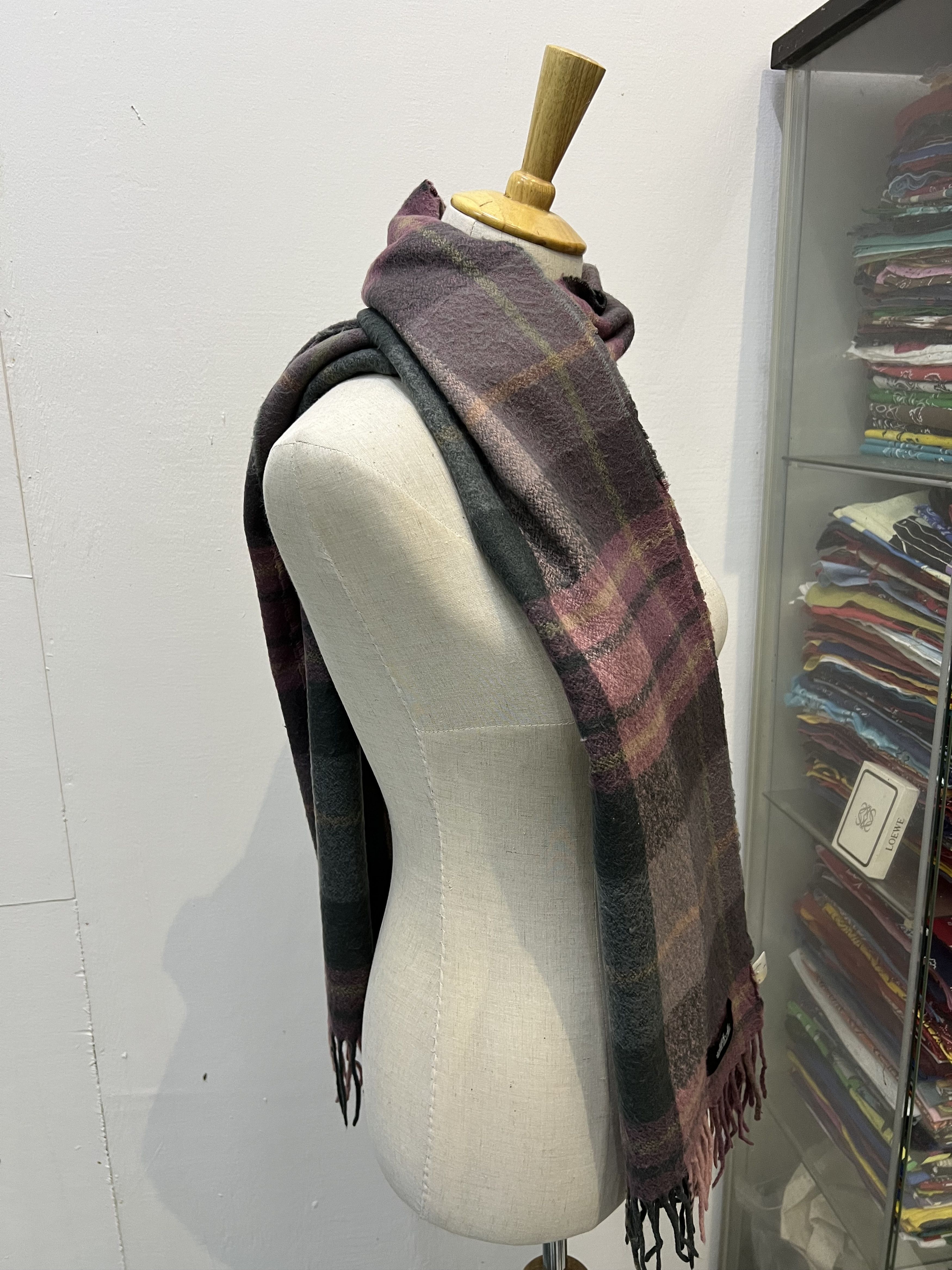Jil Stuart Jil Stuart Oversize Scarf / Muffler / Neckwear P1012 Size ONE SIZE - 2 Thumbnail