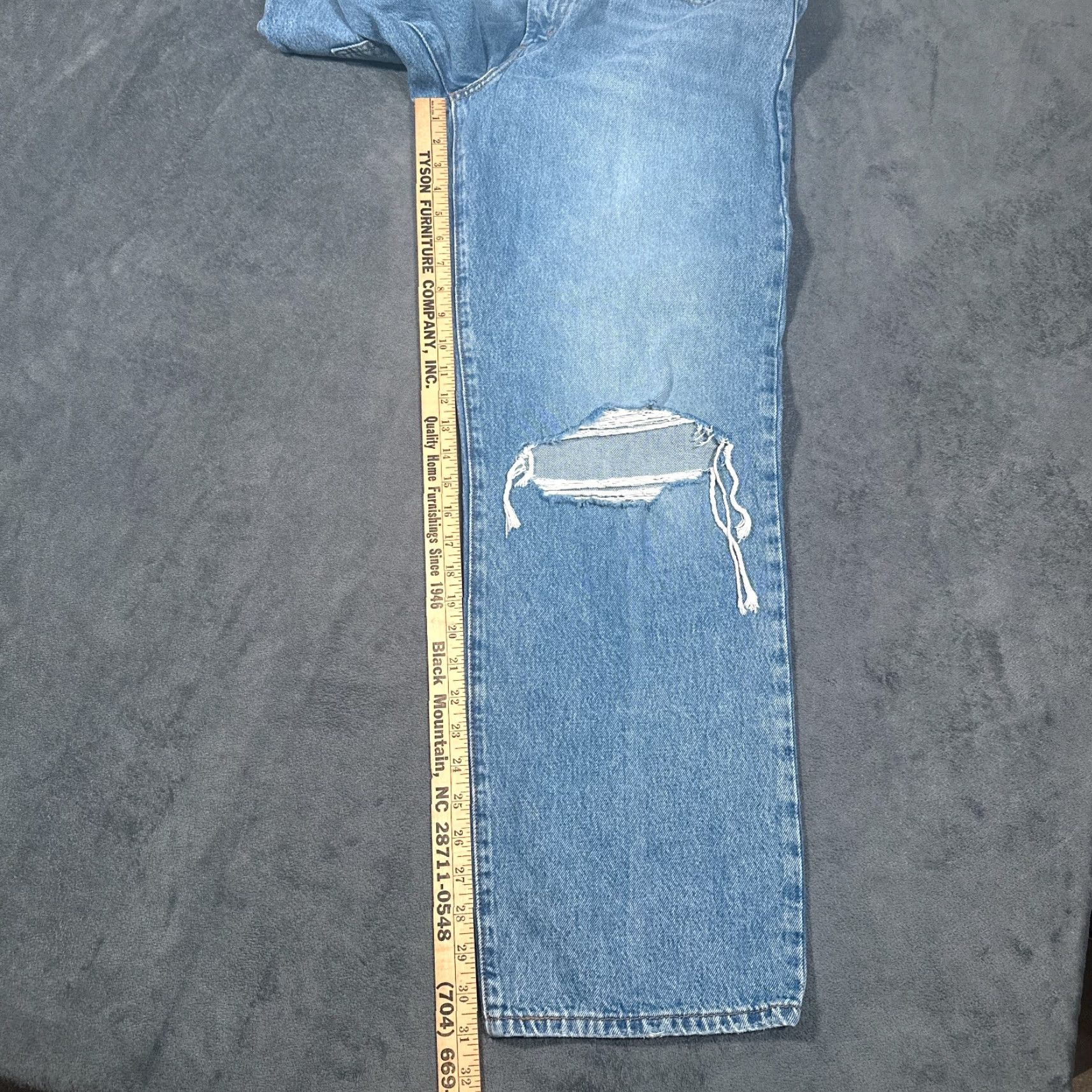 Levi's VINTAGE Levi's 94 Baggy Women's Jeans Regular Fit 32 Blue Denim Distressed 90s Skater Retro Size 24" / US 00 / IT 34 - 5 Thumbnail
