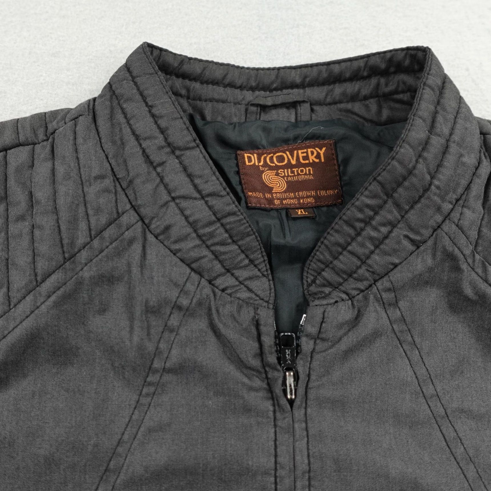 Vintage Vintage Discovery Silton Jacket Mens XL Charcoal Gray Bomber Coat Full Zip 80s Size US XL / EU 56 / 4 - 2 Thumbnail