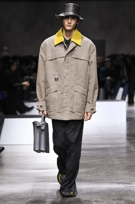 Fendi RARE Fendi FW24 Runway "Oiled" Field Jacket Size US M / EU 48-50 / 2 - 8 Thumbnail