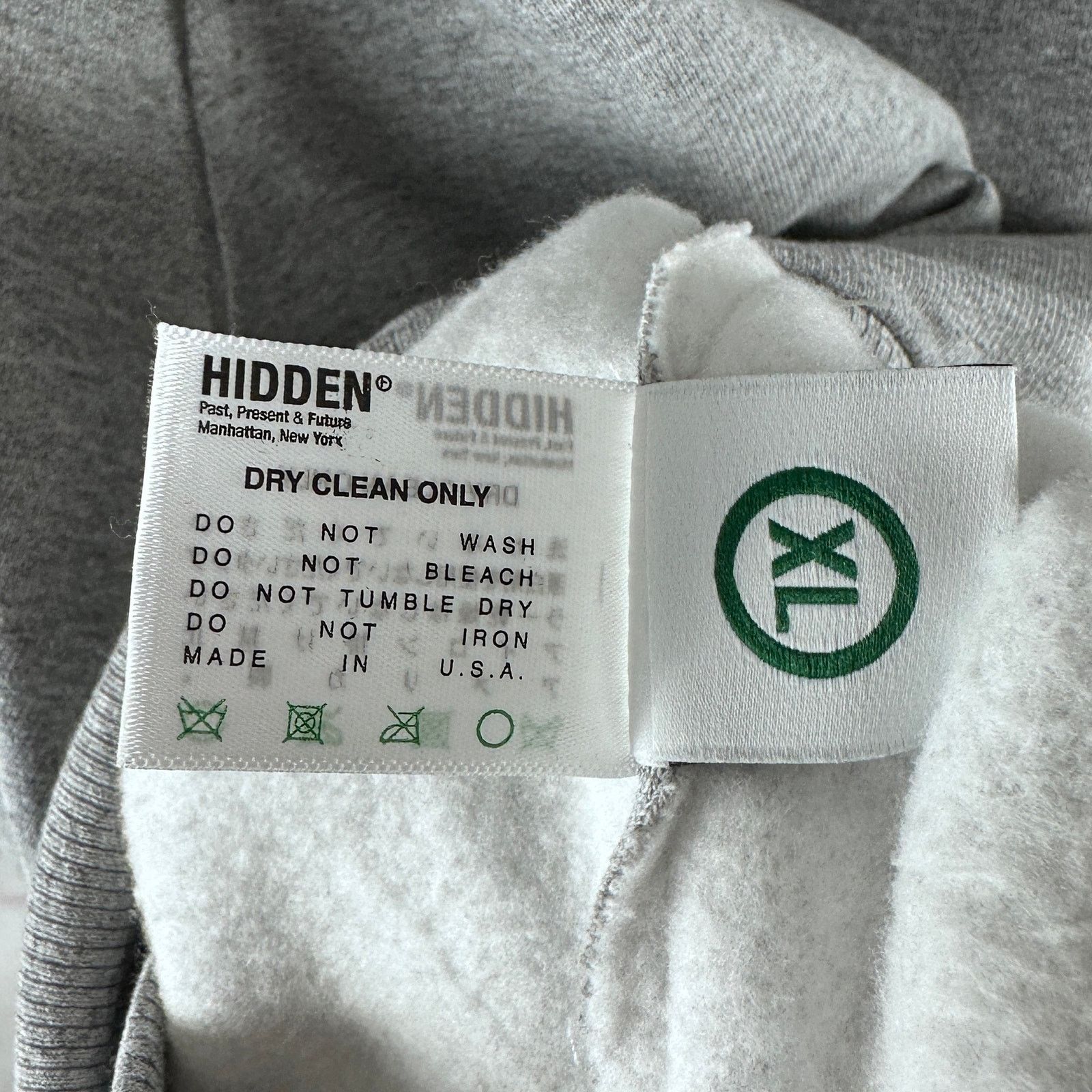 HIDDEN Hidden NY x Annie Grey Panelled Raglan Crewneck Sweatshirt Size US XL / EU 56 / 4 - 10 Thumbnail