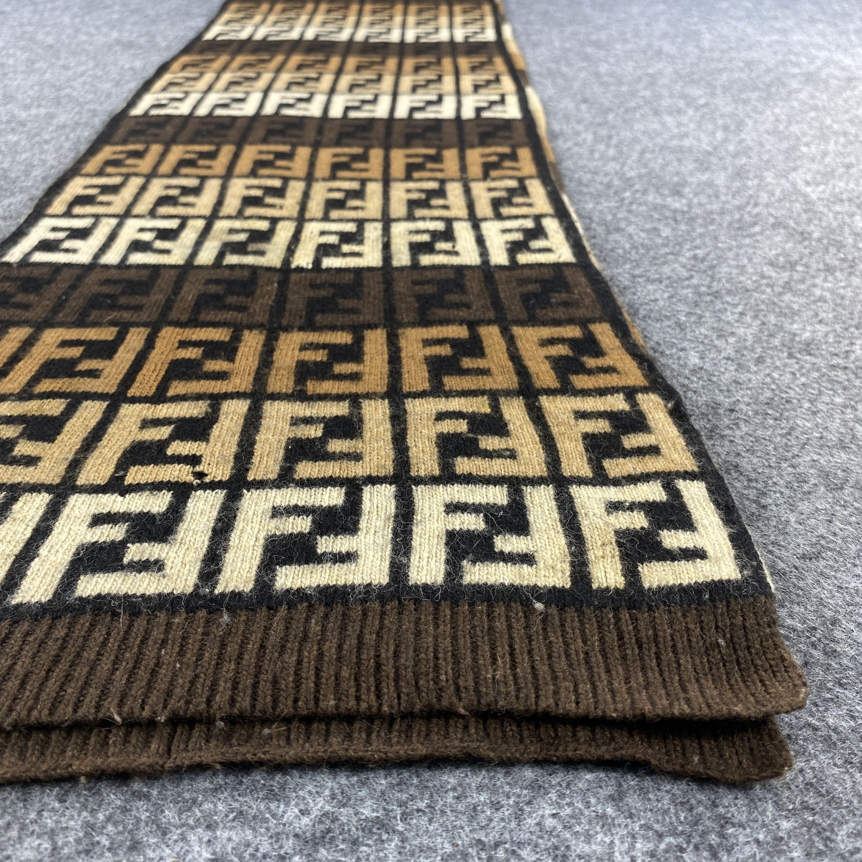 Fendi × Vintage FENDI Scarf # Muffler # Neckwear # D550 Size ONE SIZE - 5 Thumbnail