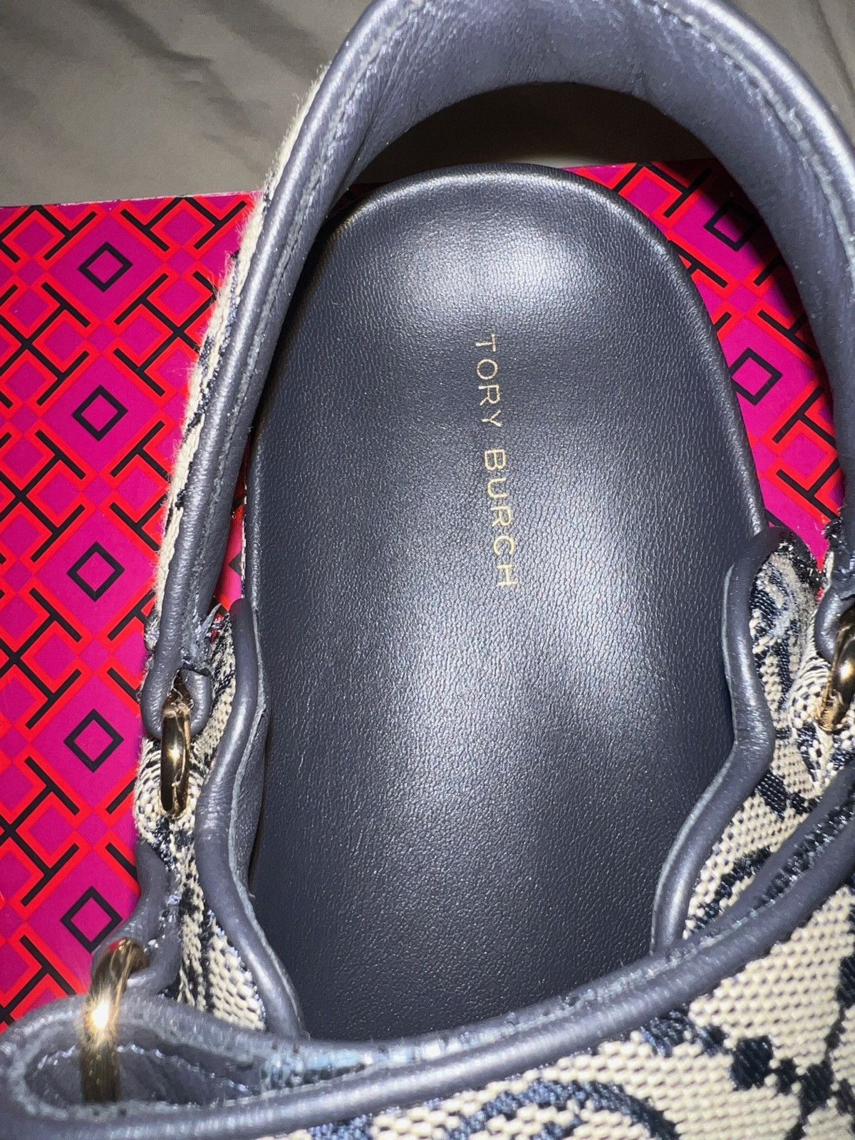 Tory Burch Tory Burch KIRA SPORT SANDA Size US 7 / IT 37 - 4 Thumbnail