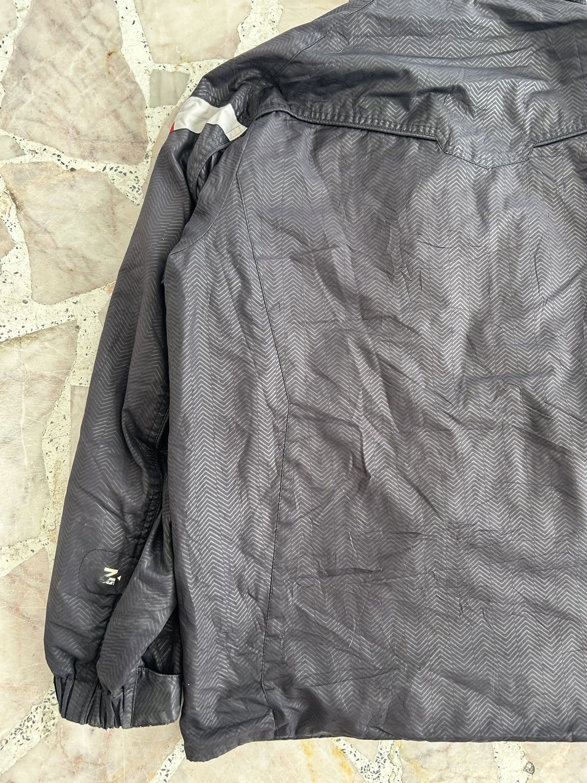 Descente Descente Snow Freak Gorpcore Vintage Jacket Size US L / EU 52-54 / 3 - 14 Thumbnail