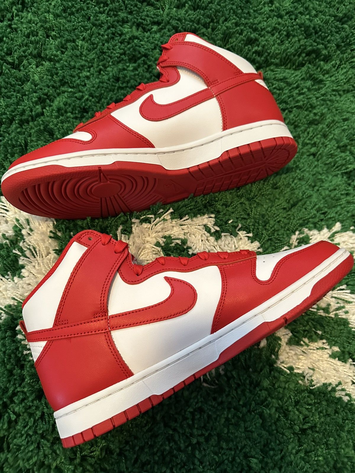 Nike Nike Dunk Hi Retro University Red 11 Size US 11 / EU 44 - 3 Thumbnail
