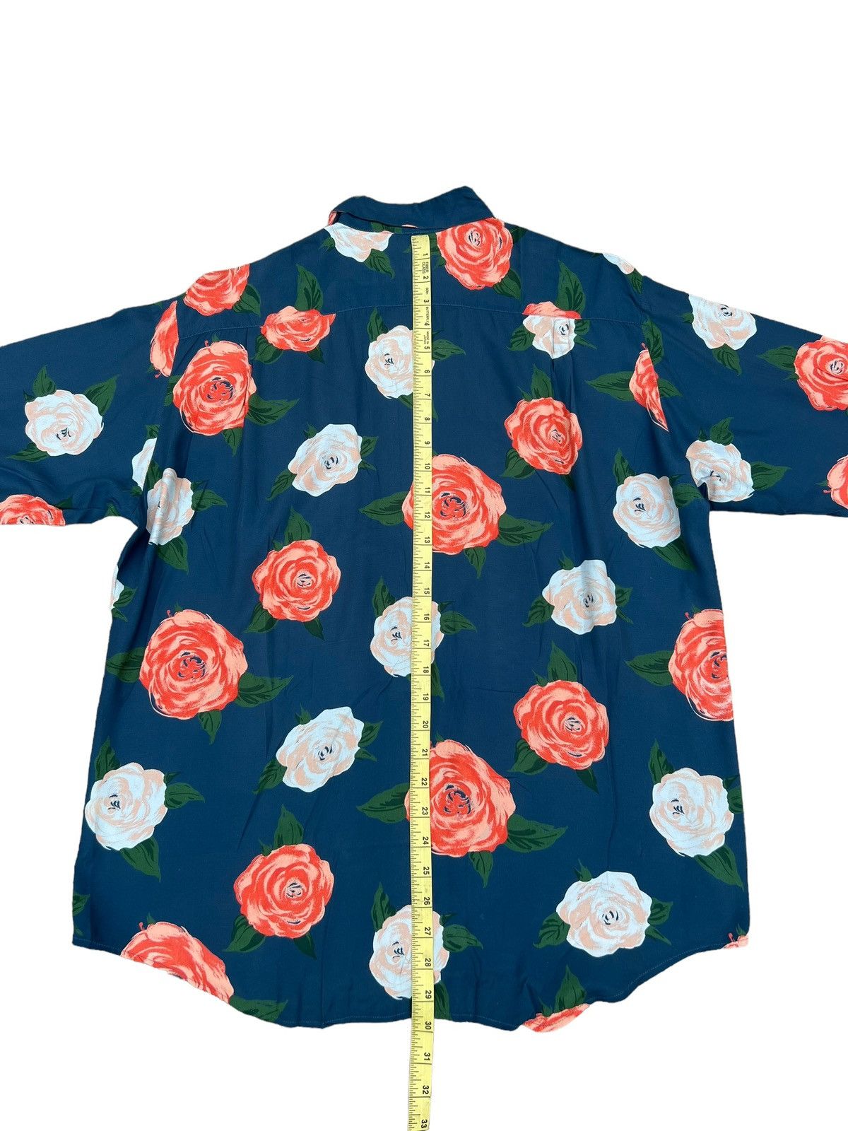 Other Vintage Naughty Japan Roses Long Sleeve Rayon Shirt Size US M / EU 48-50 / 2 - 5 Thumbnail