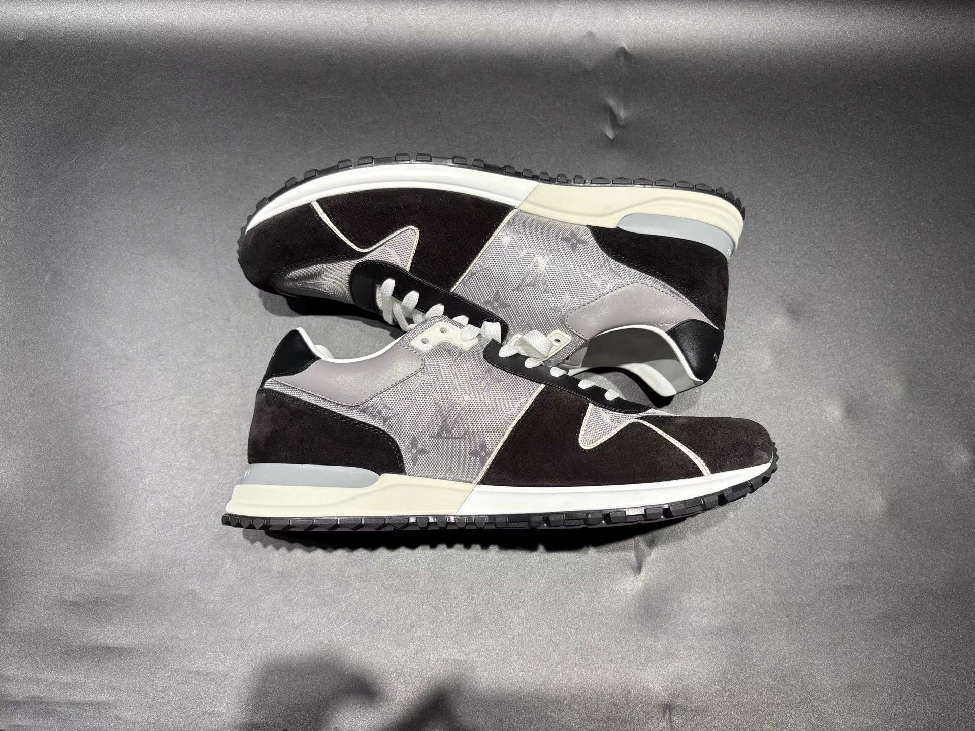Louis Vuitton Louis Vuitton Colorblock Monogram Low-Top Shoes K36 Size US 11 / EU 44 - 6 Thumbnail