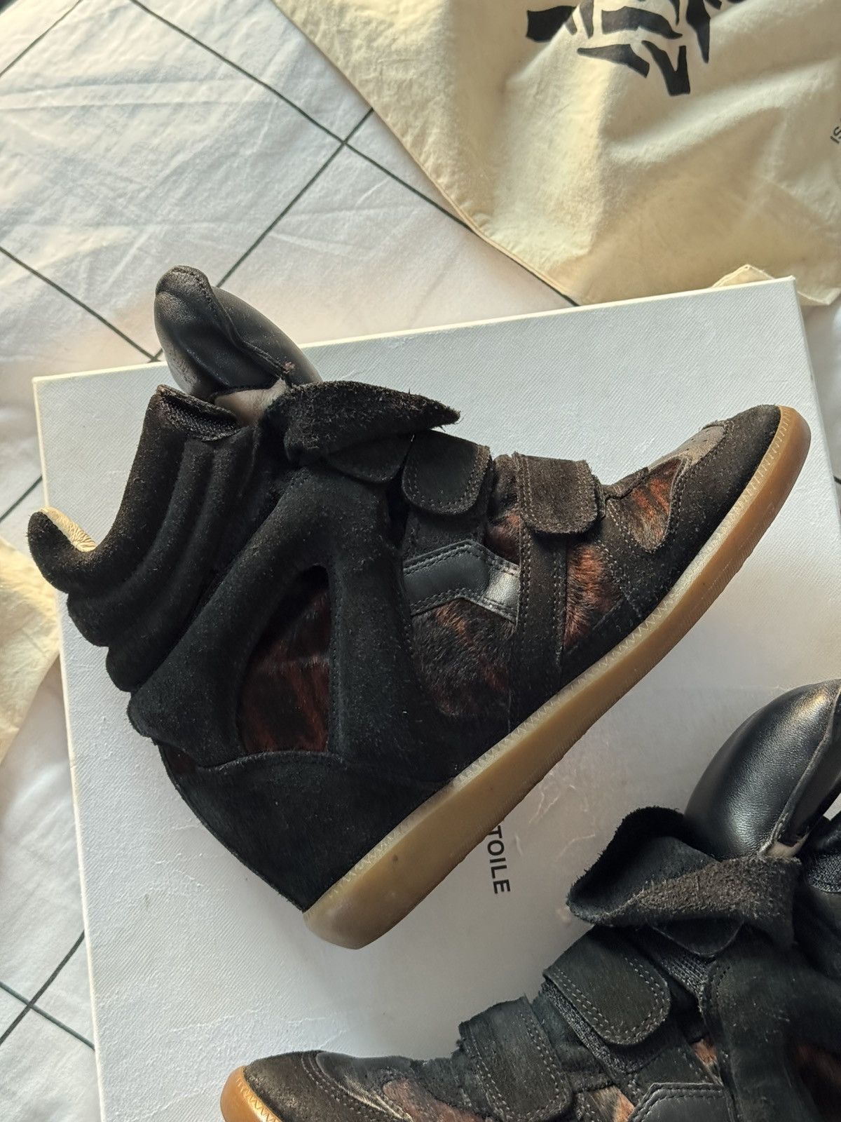 Isabel Marant Isabel Marant Bekett sneakers shoes Washed Black Suede Wedge Size US 7 / IT 37 - 19 Thumbnail