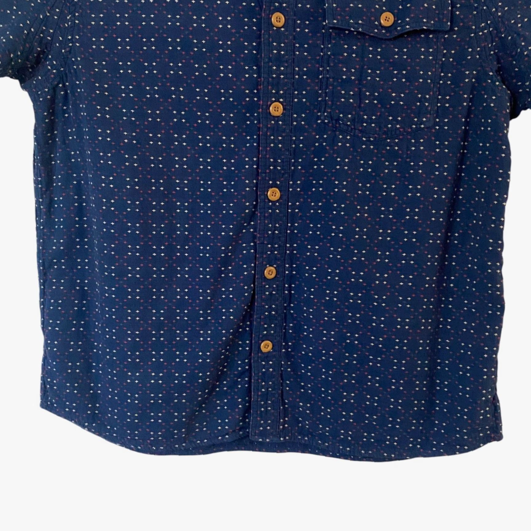 Vintage DULUTH Relaxed Fit Indigo Button-Up Shirt Men's Large Short Sleeve Geometric Blue Outdoor Classic Size US L / EU 52-54 / 3 - 6 Thumbnail