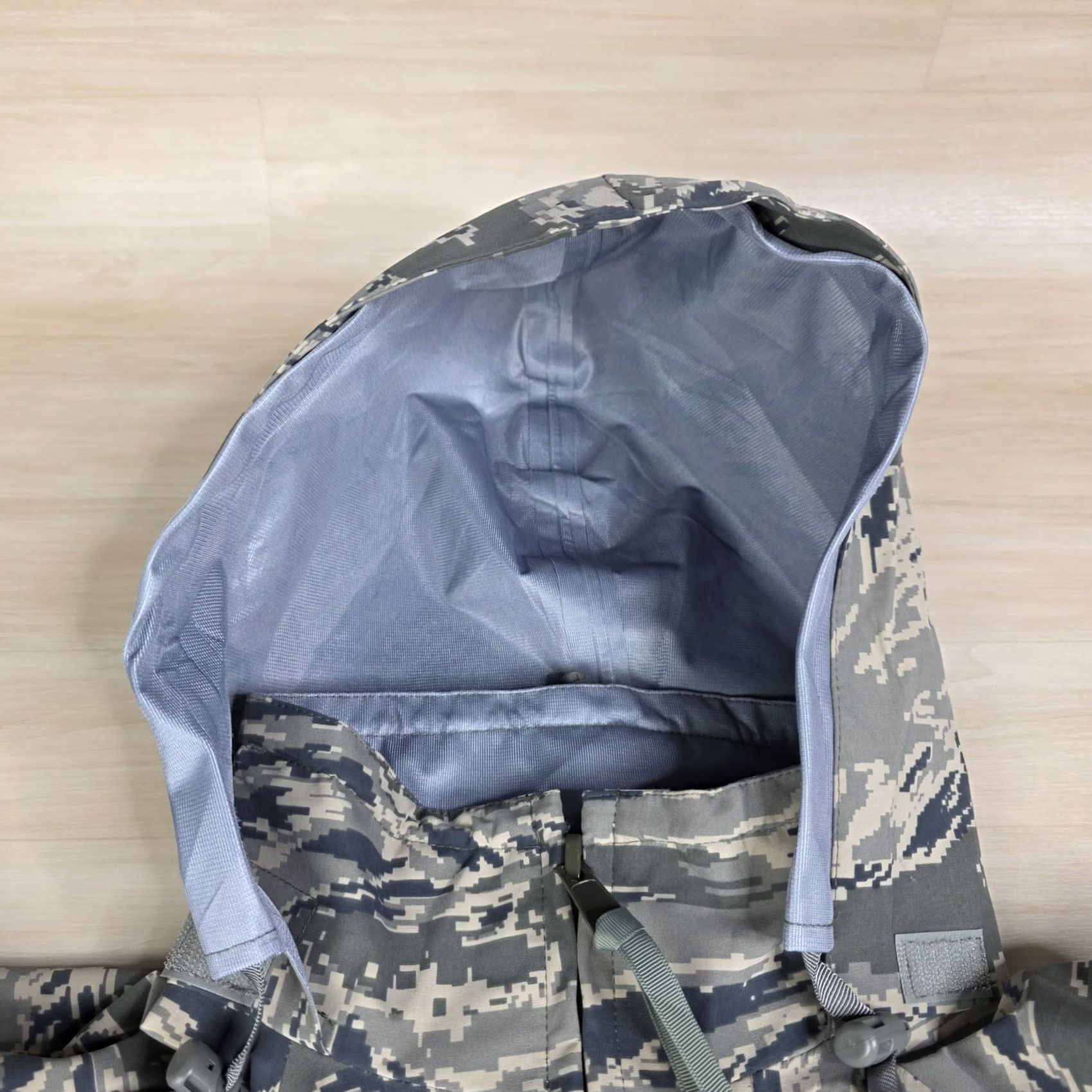 Vintage U.S. Military Parka AIR FORCE TIGER STRIPE Waterproof Size Large Regular All-Purpose Environmental Tiger Stripe Gray Size US L / EU 52-54 / 3 - 5 Thumbnail