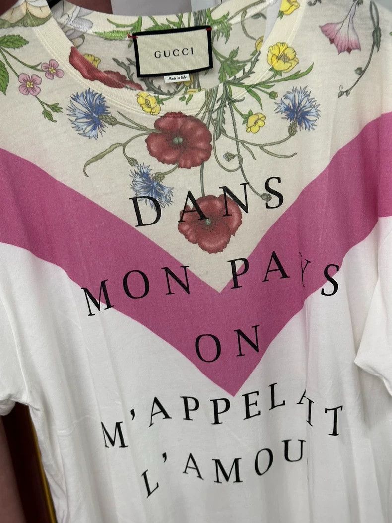 Gucci Gucci White printed letter T-shirt short sleeves Size S / US 4 / IT 40 - 2 Thumbnail