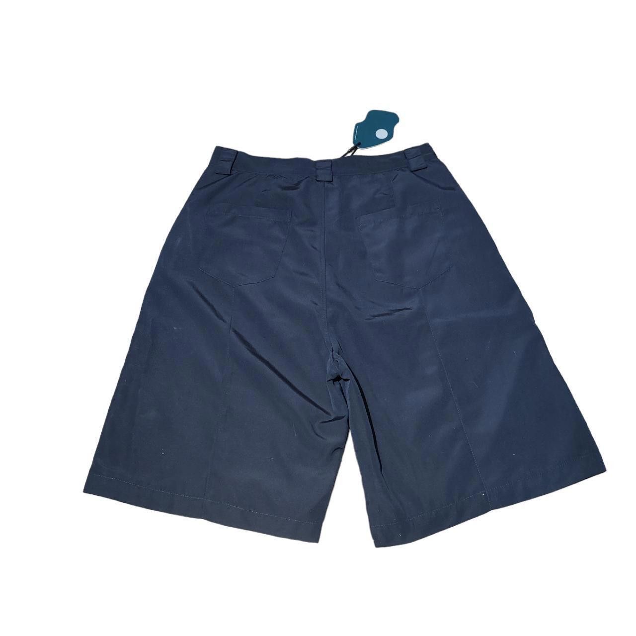 Other 49% Dark Grey Panelled Shorts Size US 32 / EU 48 - 3 Thumbnail