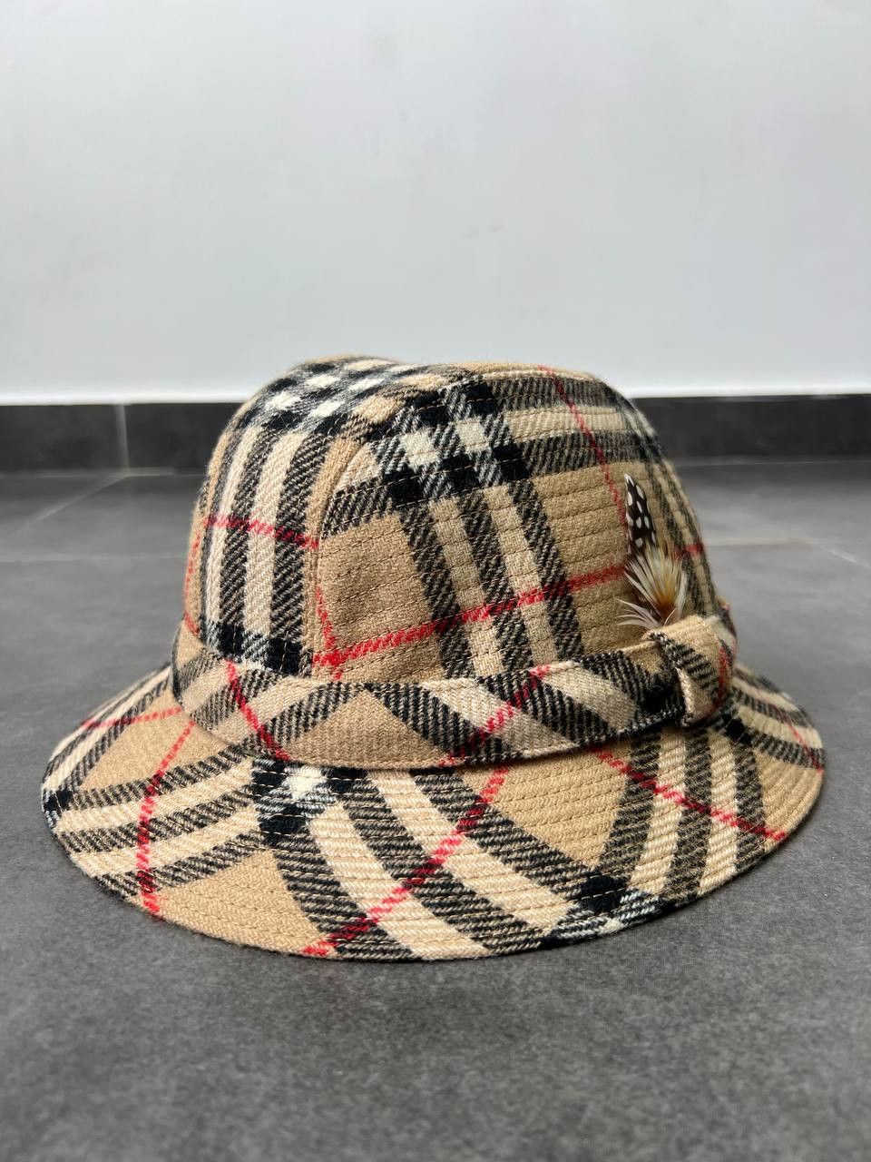 Burberry Burberrys Vintage Nova Check Wool Hat with a feather Size ONE SIZE - 3 Thumbnail