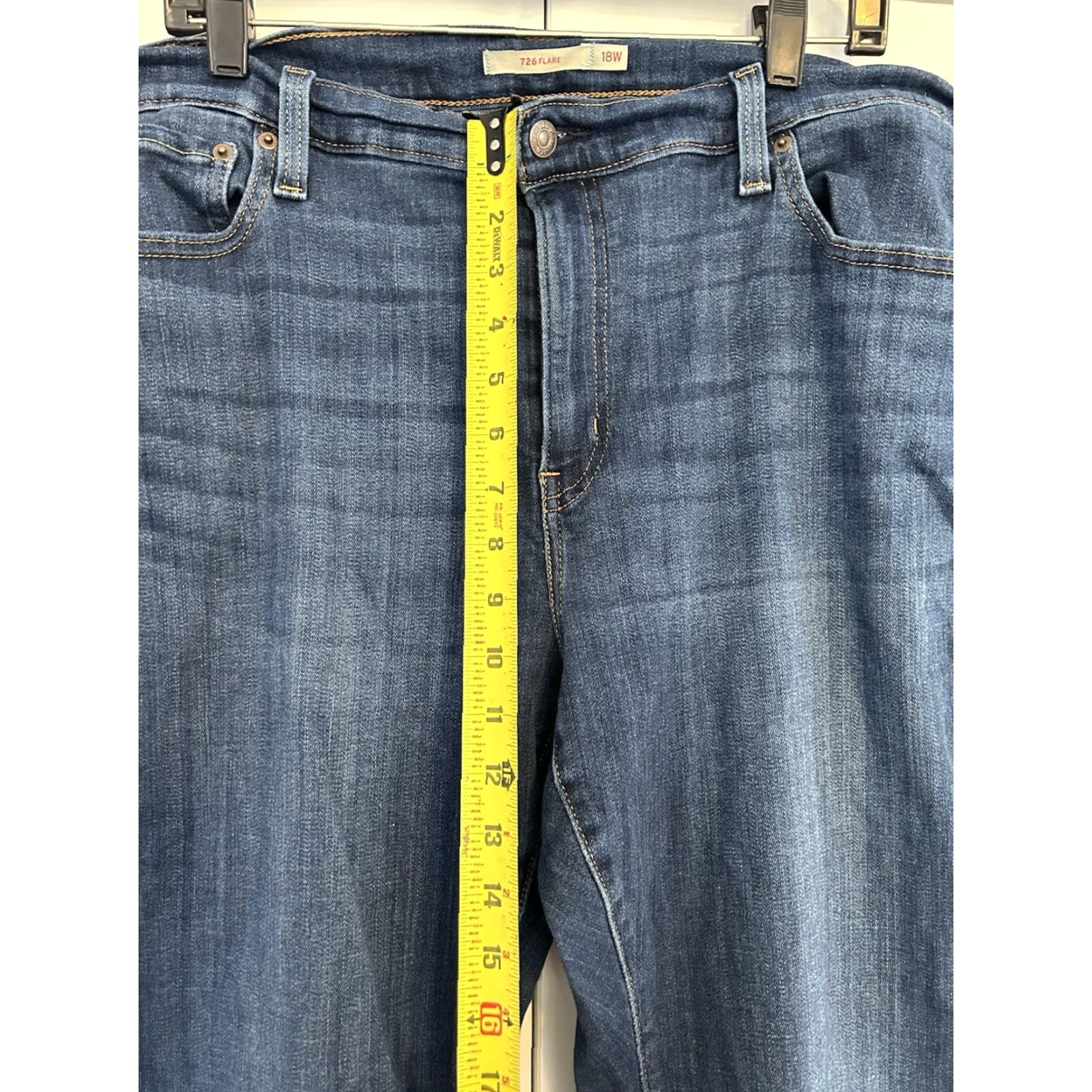 Levi's Womens Levi’s 726 Flair Jeans Blue Denim 18W Jeans Regular Flared 5-Pocket Denim Blue Levi's 700 Series Womens Size 40" / US 18 - 4 Thumbnail