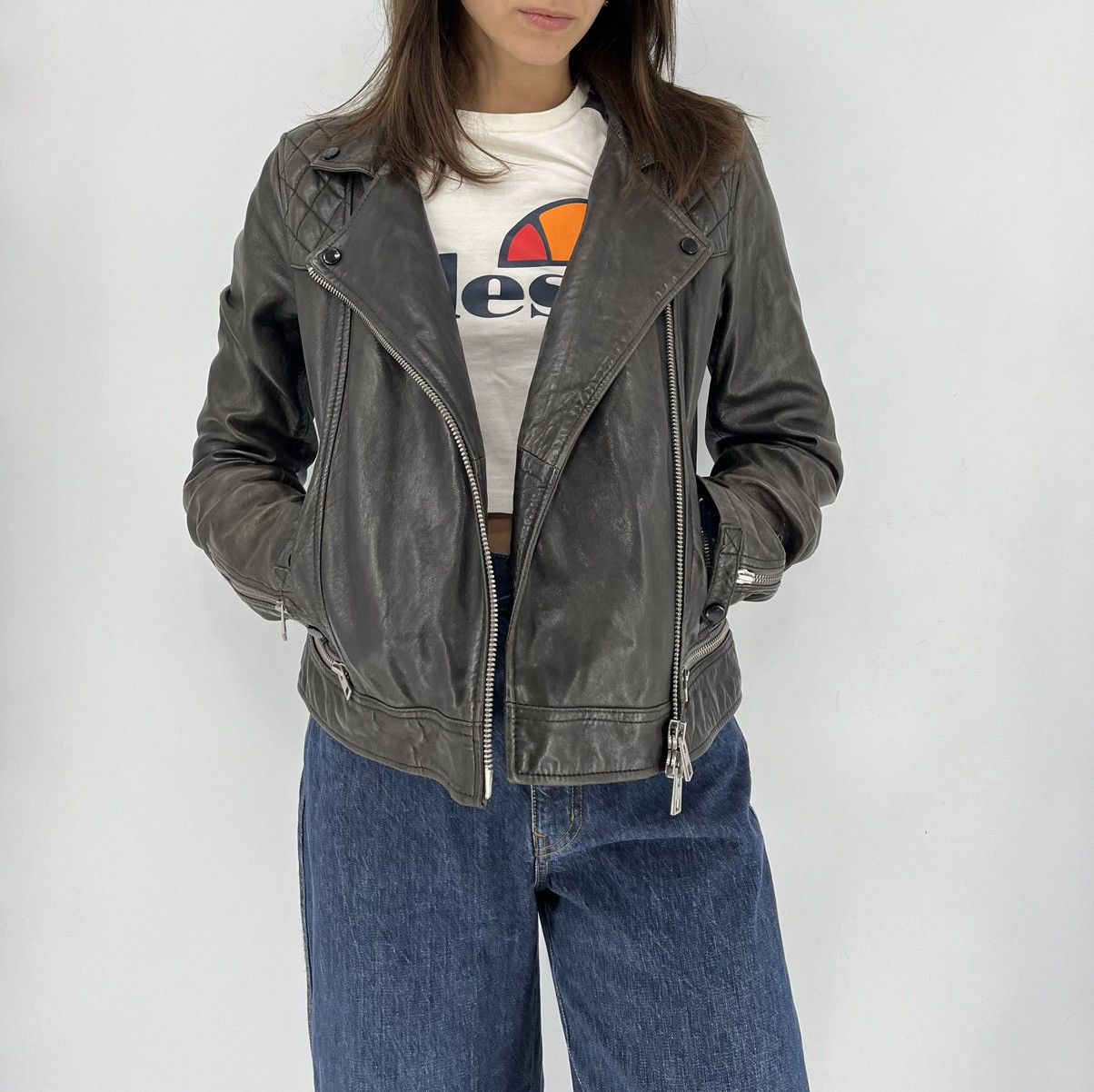 Allsaints Allsaints Leather Motorcycle Jacket Distressed original USA6 Size M / US 6-8 / IT 42-44 - 5 Thumbnail