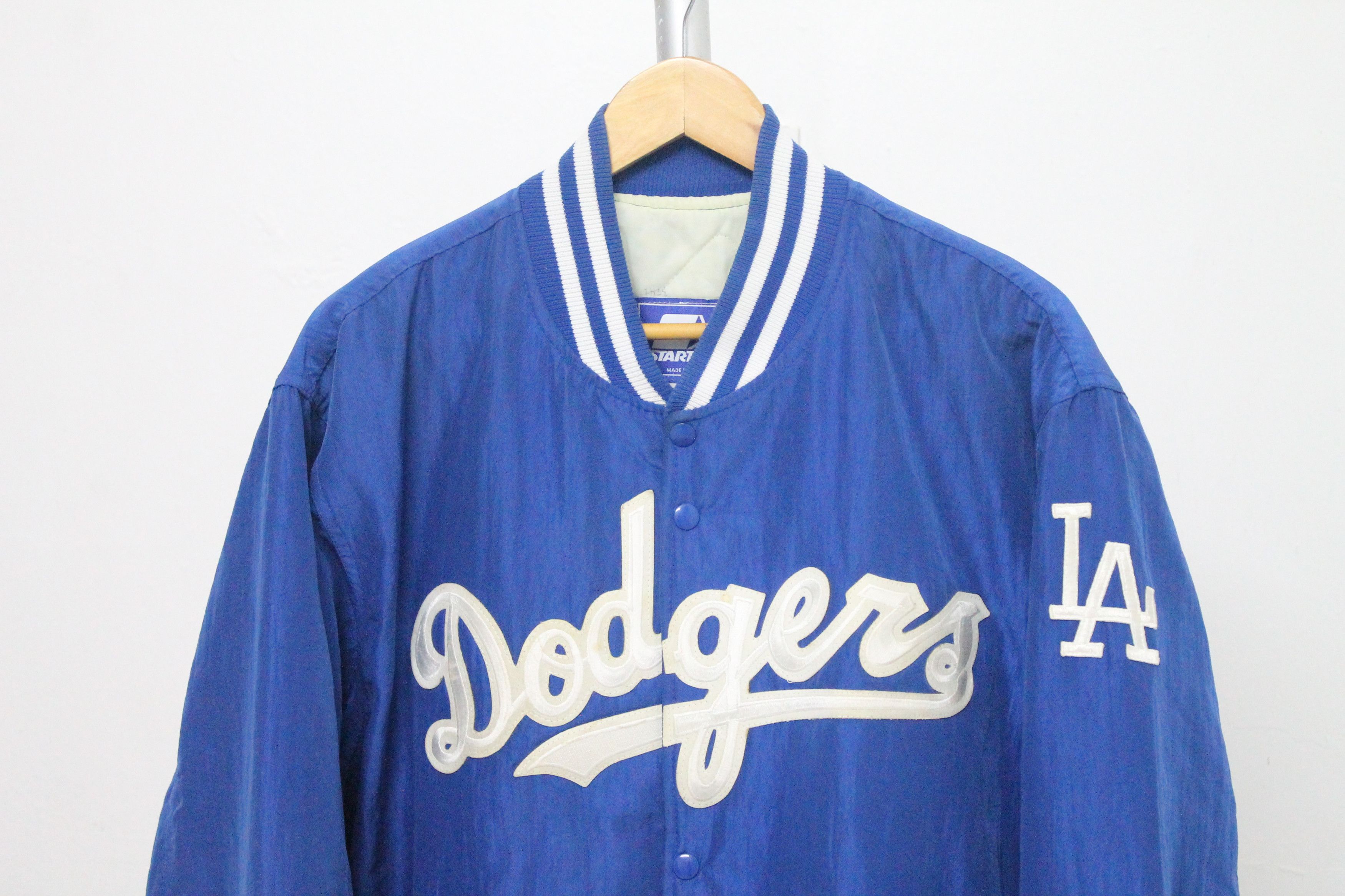 MLB Vintage LA DODGERS Varsity Jacket Made in USA. Size US L / EU 52-54 / 3 - 3 Thumbnail