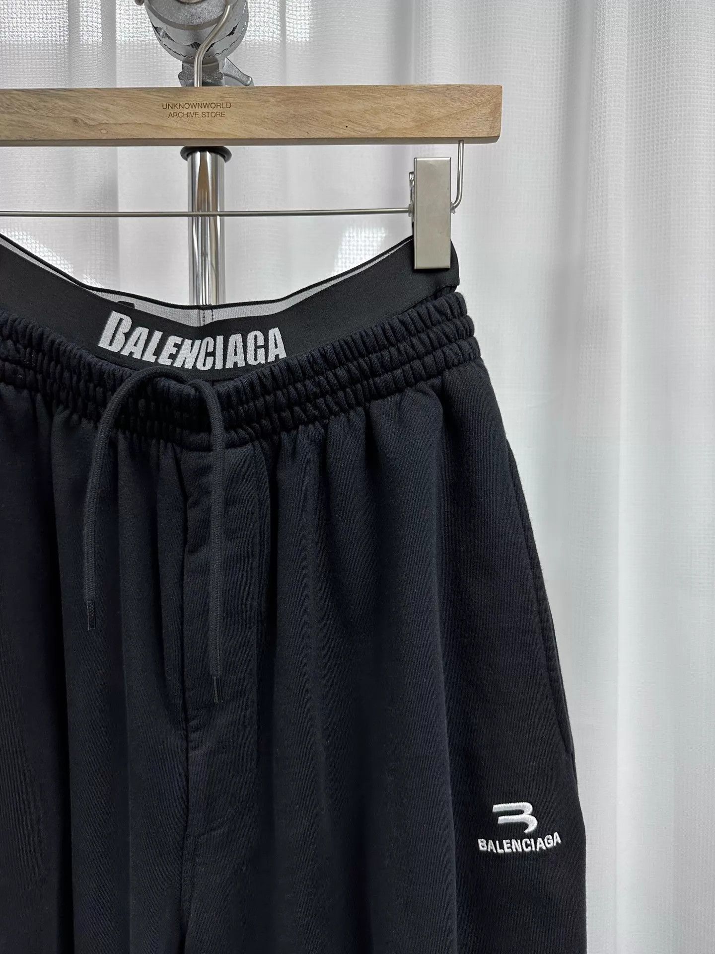 Balenciaga Balenciaga Sporty B Double Waist Wide Leg Track Pants S Size US 29 - 2 Thumbnail