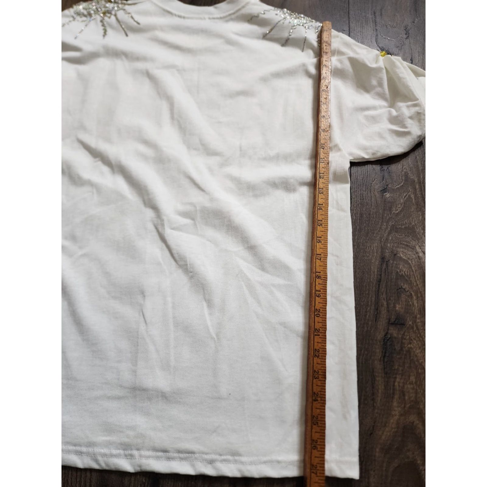 Hanes VINTAGE 90s Hanes Unisex White Short Sleeve T-Shirt Art Sunflower Floral Puff Paint Rhinestone Pearl Accents Size L Size US L / EU 52-54 / 3 - 4 Thumbnail