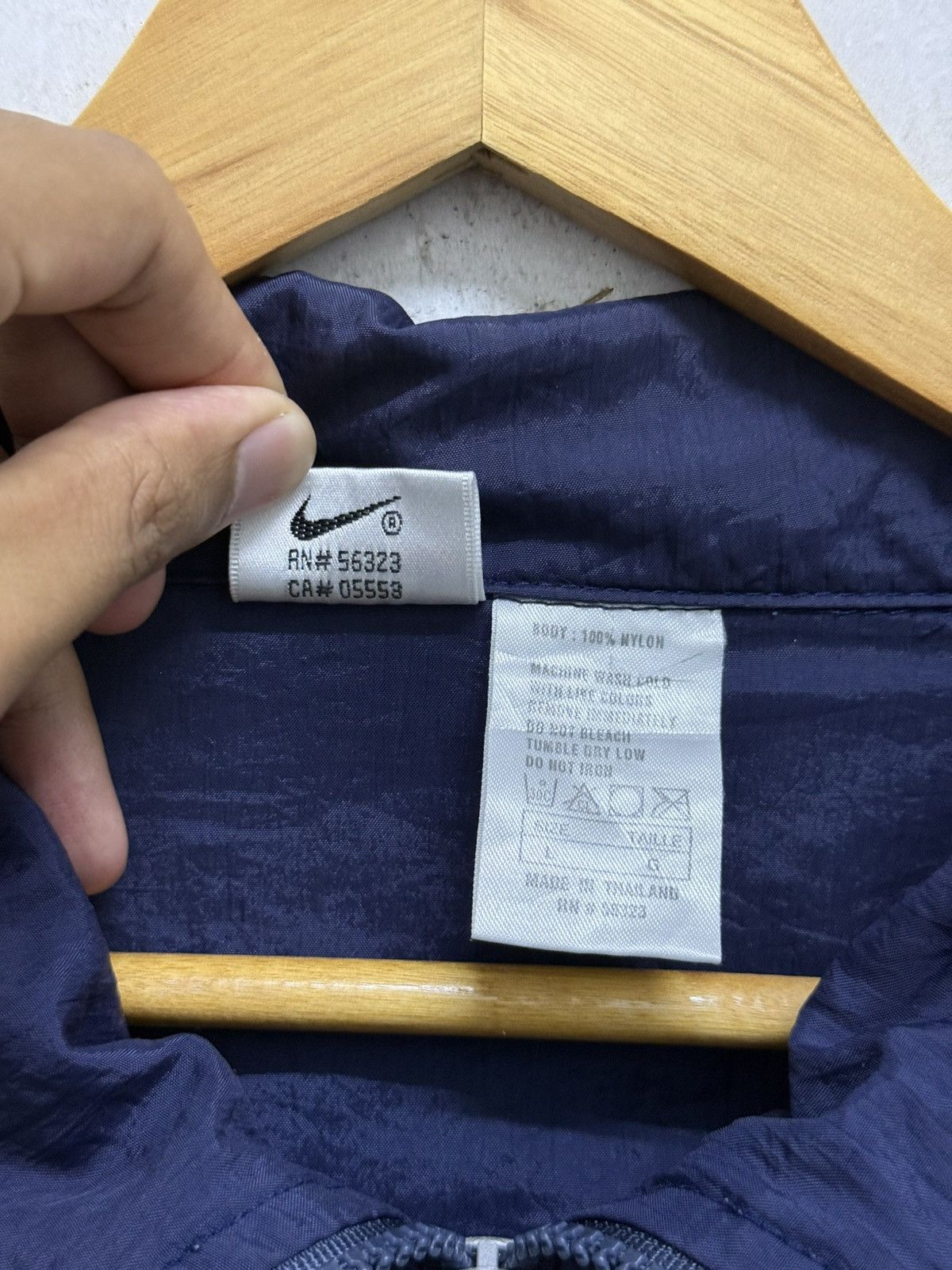 Nike Vintage 90’s Nike Distressed Windbreaker Jacket Size US XXL / EU 58 / 5 - 5 Thumbnail