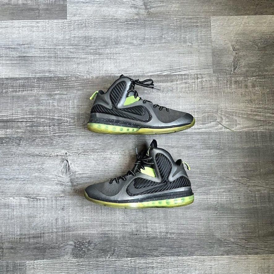 Nike NIKE • LeBron 9 "2012 Dunkman" (11M) Size US 11 / EU 44 - 1 Thumbnail
