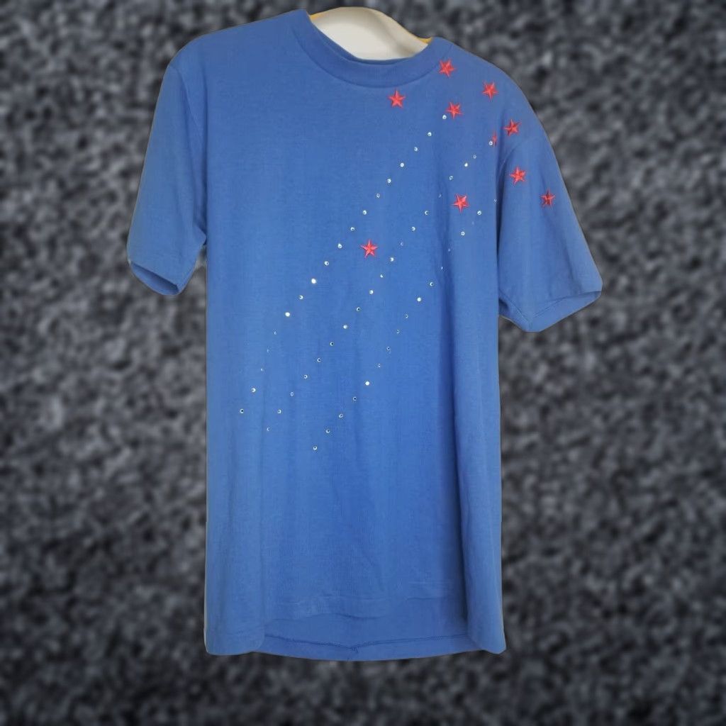 Vintage VINTAGE The Learsi Collection T-Shirt Mens M Patriotic 4th of July Single Stitch Cotton Blue Stars 80s 90s Womens Mens Girls Size M / US 6-8 / IT 42-44 - 1 Thumbnail