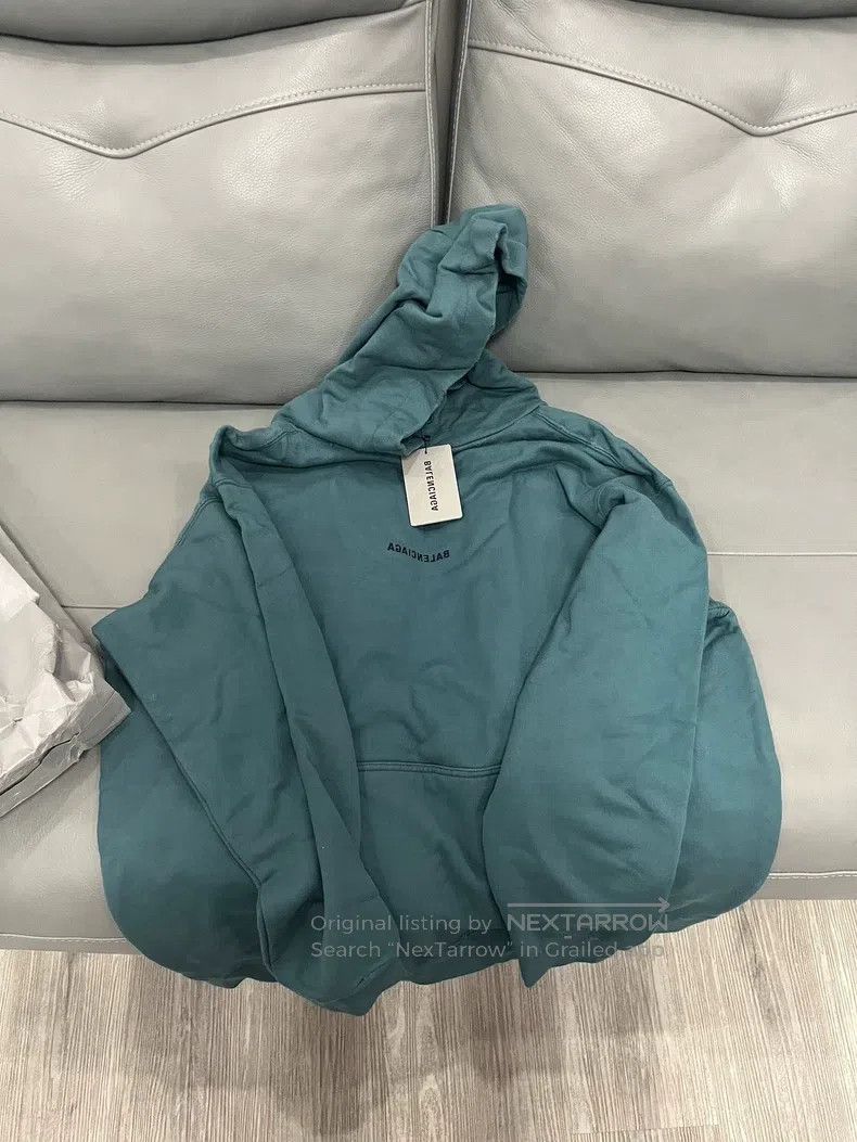 Balenciaga Balenciaga Haze Blue Hooded Sweatshirt Size US S / EU 44-46 / 1 - 1 Thumbnail