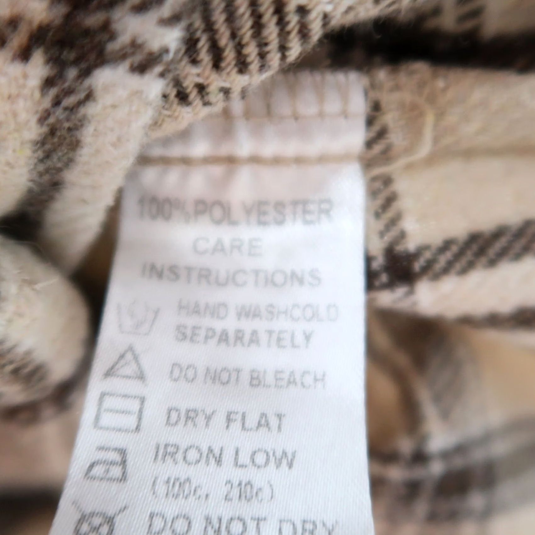 Vintage Motel Marcella Shirt Jacket Shacket Light Tan Plaid Flannel Womens S Size S / US 4 / IT 40 - 6 Thumbnail