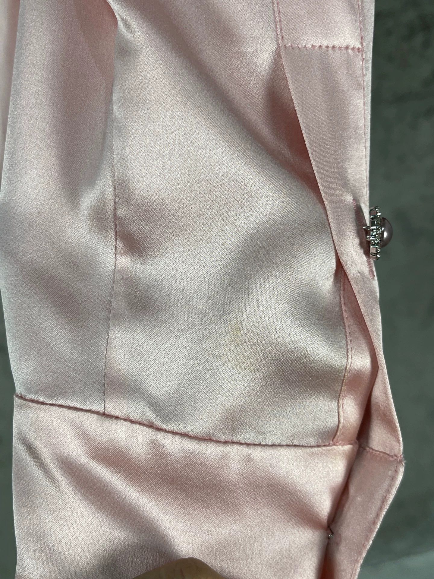 Dolce & Gabbana Dolce & Gabbana DG Rose Print Silk Shirt Women's 36 Size XS / US 0-2 / IT 36-38 - 6 Thumbnail