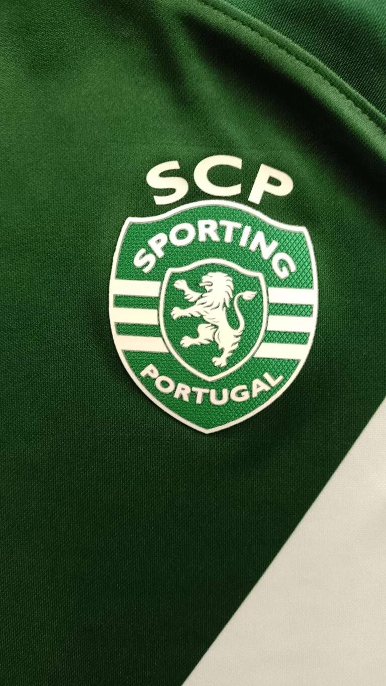Nike NEW Sporting 2023 Nike Special football jersey size M Size US M / EU 48-50 / 2 - 3 Thumbnail
