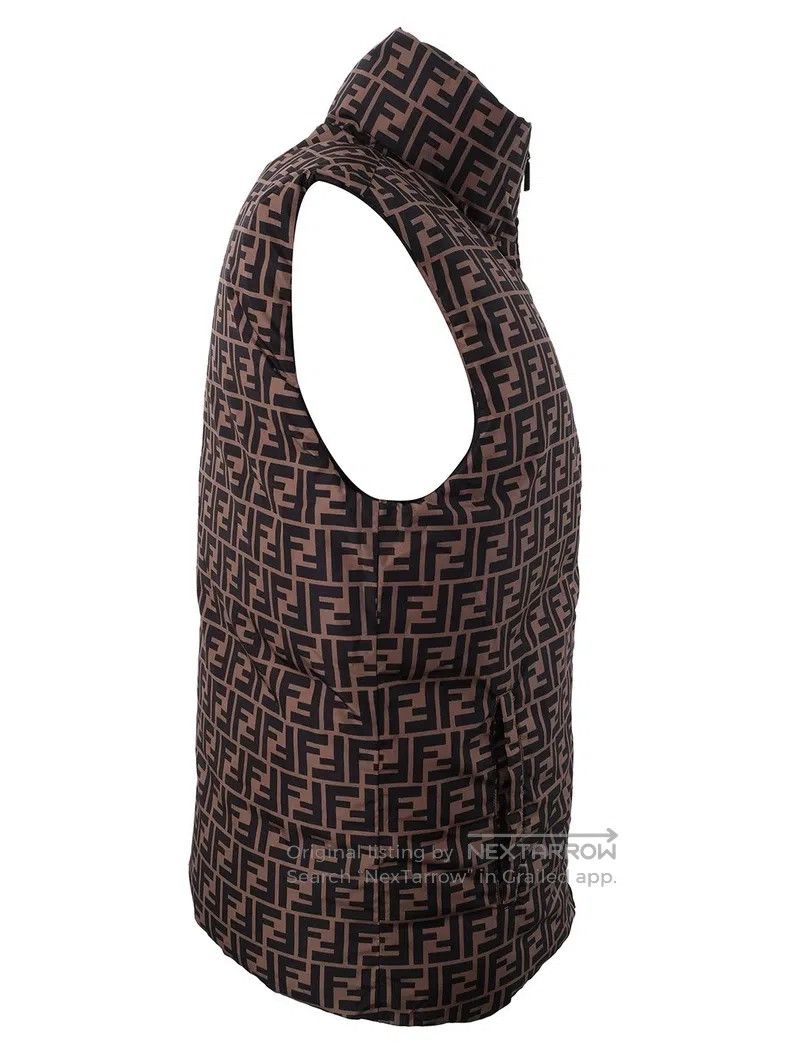 Fendi Fendi Double-sided full-print logo vest down jacket Size US S / EU 44-46 / 1 - 3 Thumbnail