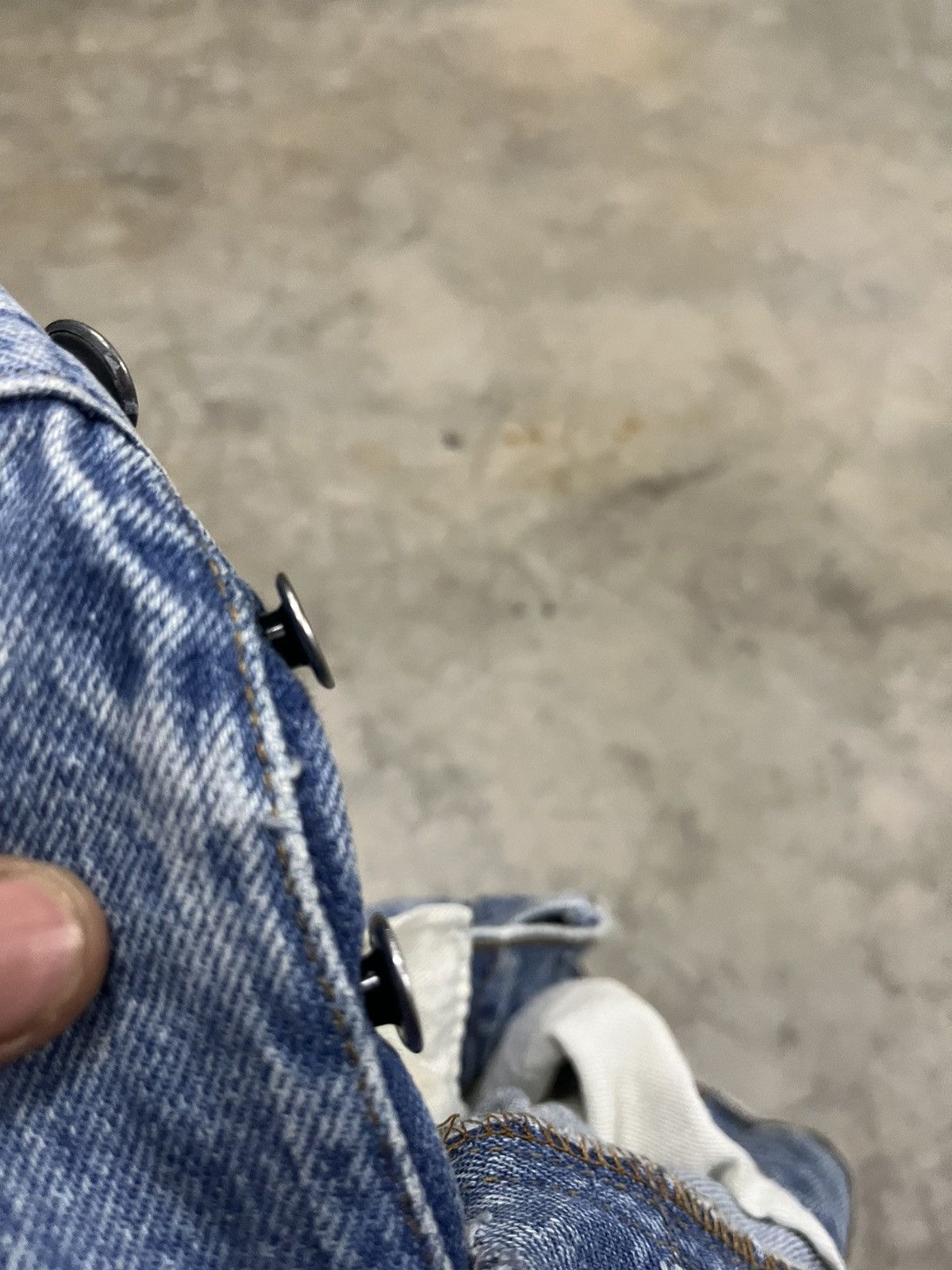 Levi's Vintage 501xx light wash distressed denim Size US 31 - 9 Thumbnail