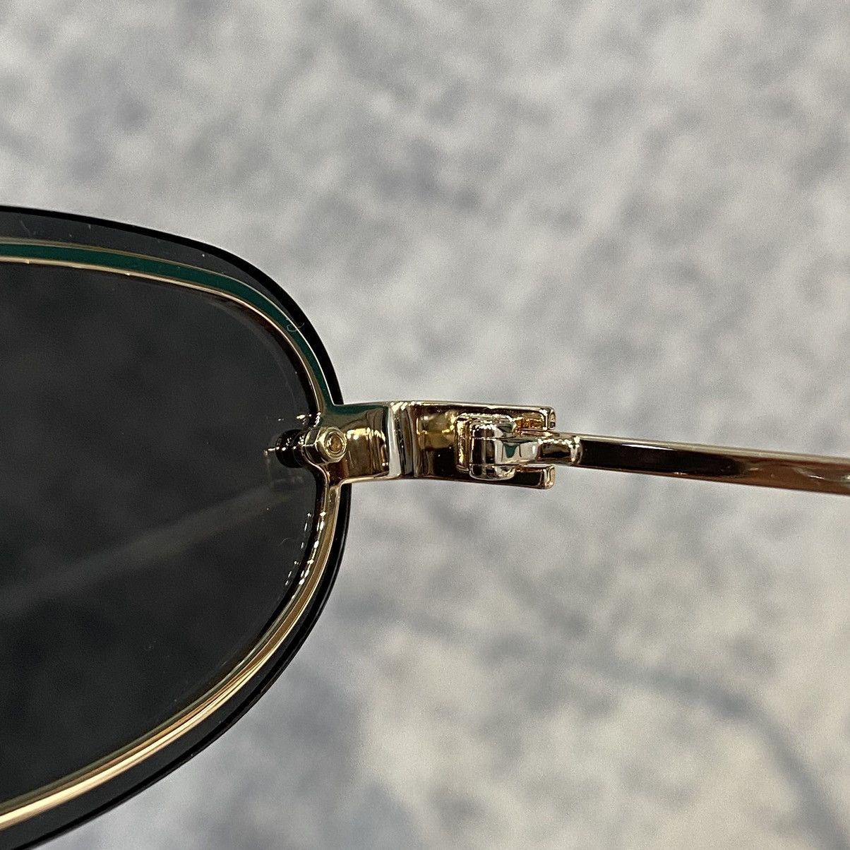 Off-White OFF WHITE MIAMI OERI13MF24MET0017607 GOLD DARK GREY Size ONE SIZE - 6 Thumbnail