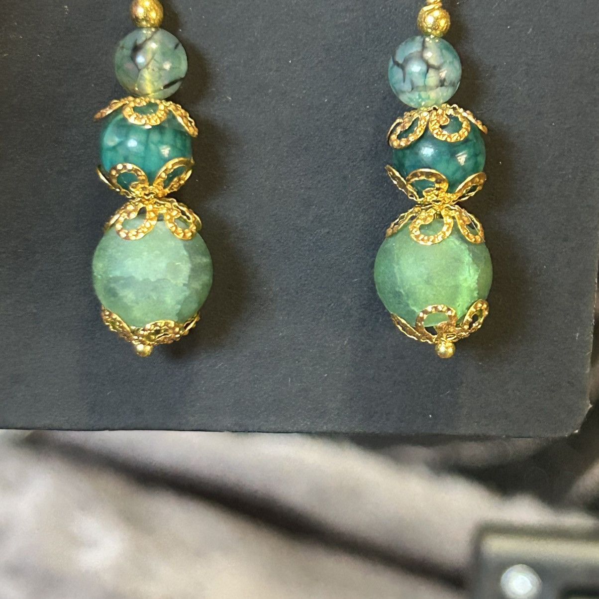 Handmade Handcrafted green crackle glass dragon vein agate earrings Size ONE SIZE - 3 Thumbnail