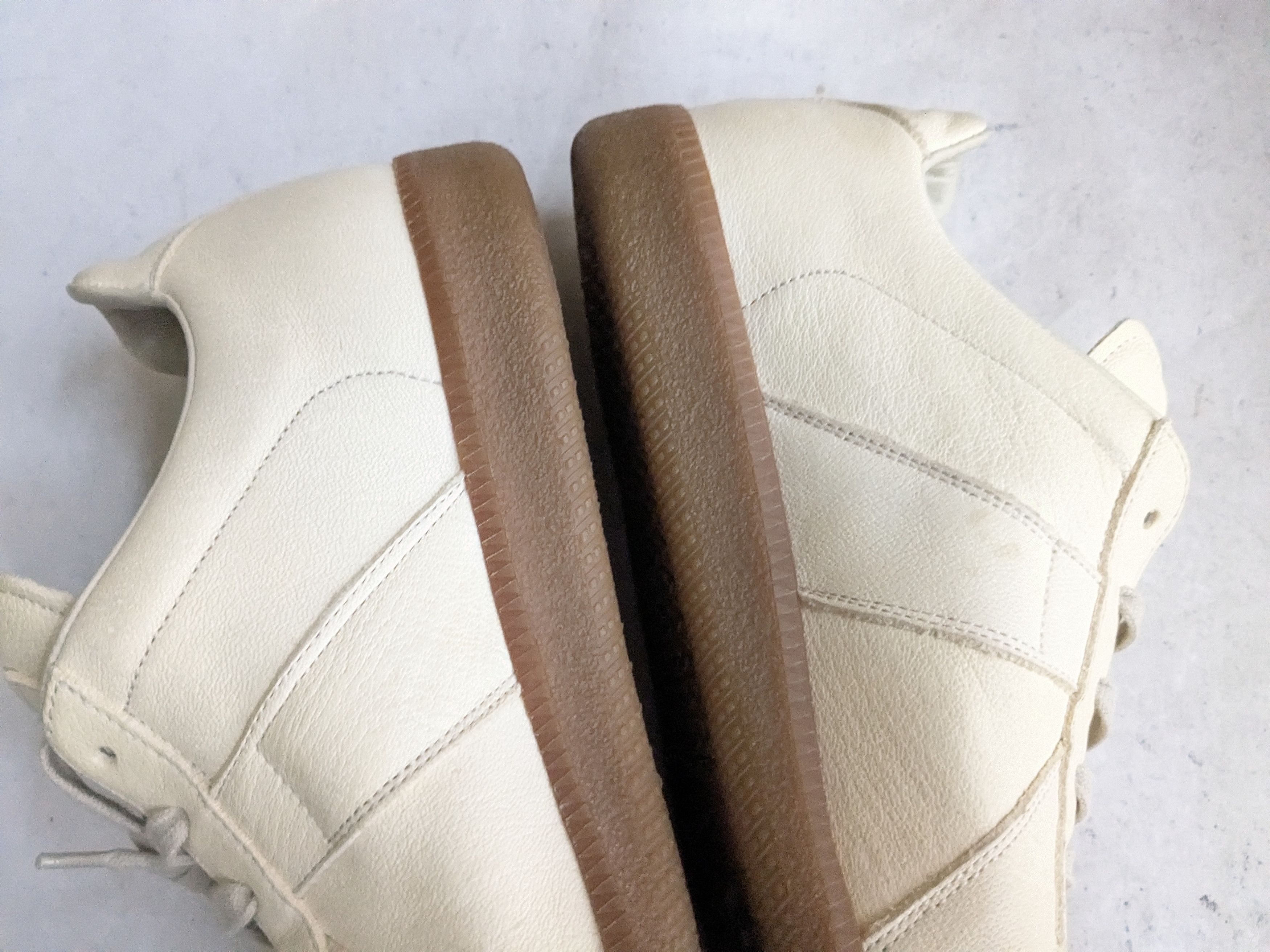 Maison Margiela Maison Margiela Replica GAT Beige Gum 10 43 Low Tops Size US 10 / EU 43 - 10 Thumbnail