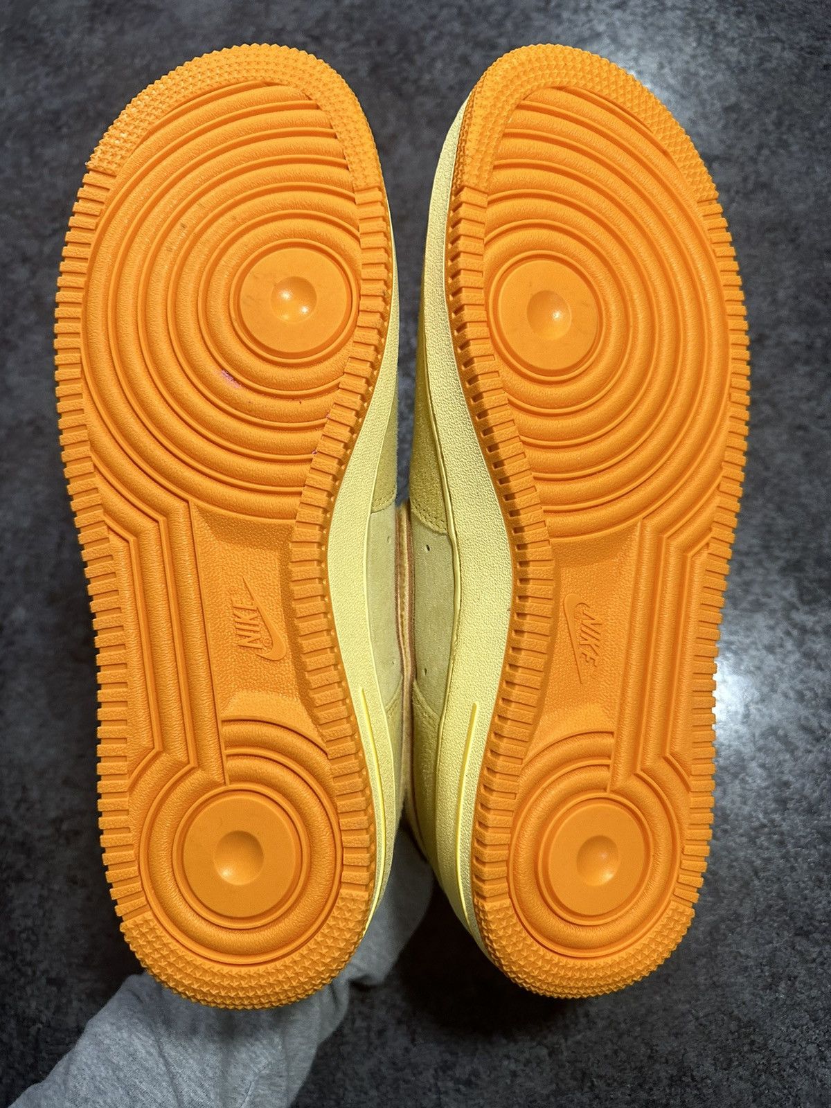 Nike Nike Air Force 1 DOAF Oregon Duck or Egg PE size 11 Size US 11 / EU 44 - 5 Thumbnail