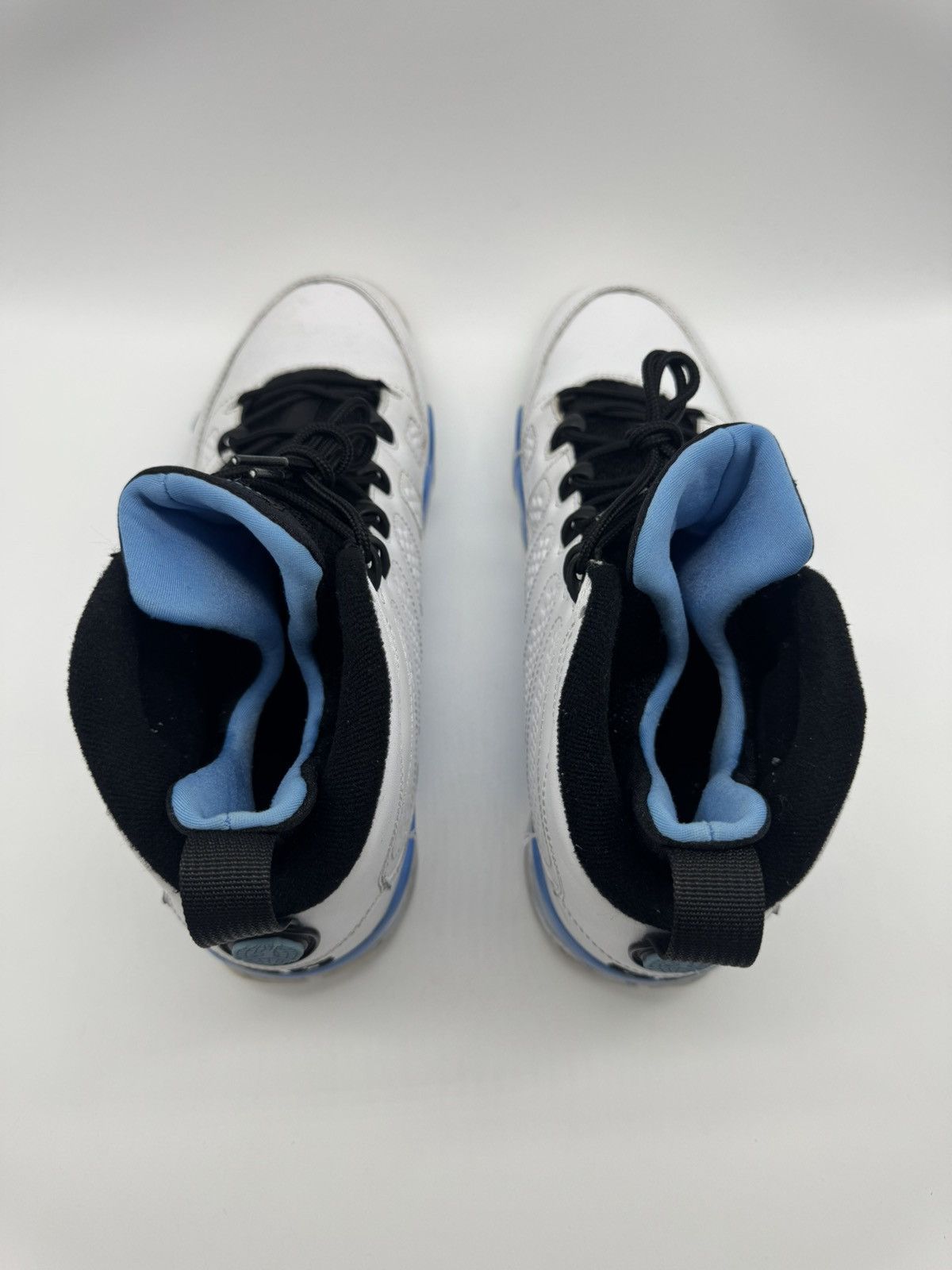 Jordan Brand × Nike Nike Air Jordan 9 Retro Powder Blue University UNC Men’s 9.5 Size US 9.5 / EU 42-43 - 5 Thumbnail