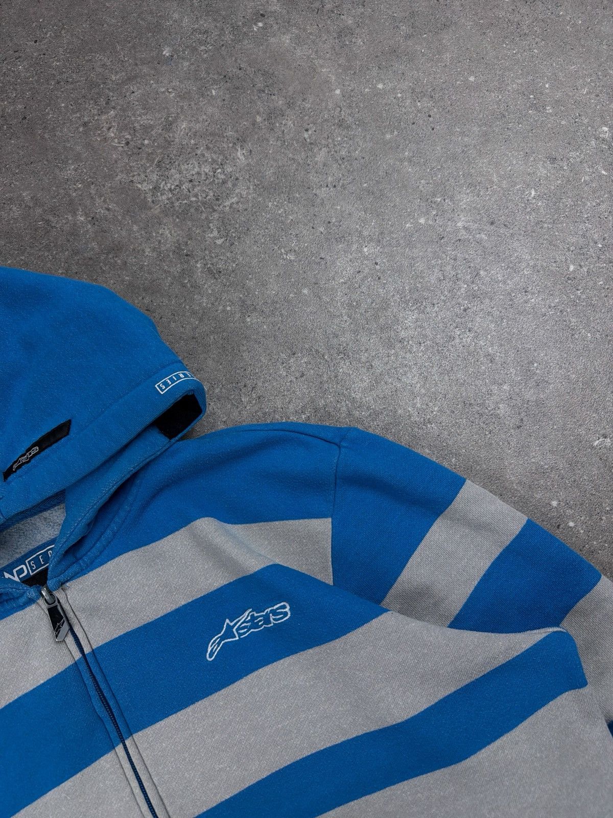 Alpinestars Vintage Y2K Alpinestars Racing Spellout & Logo Grunge Hoodie Size US L / EU 52-54 / 3 - 3 Thumbnail